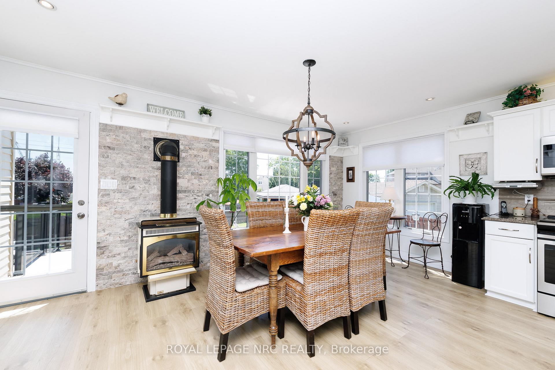 Photo 8 of 27 Bahama Bay, St. Catharines, Bunting/Linwell — HOMEH