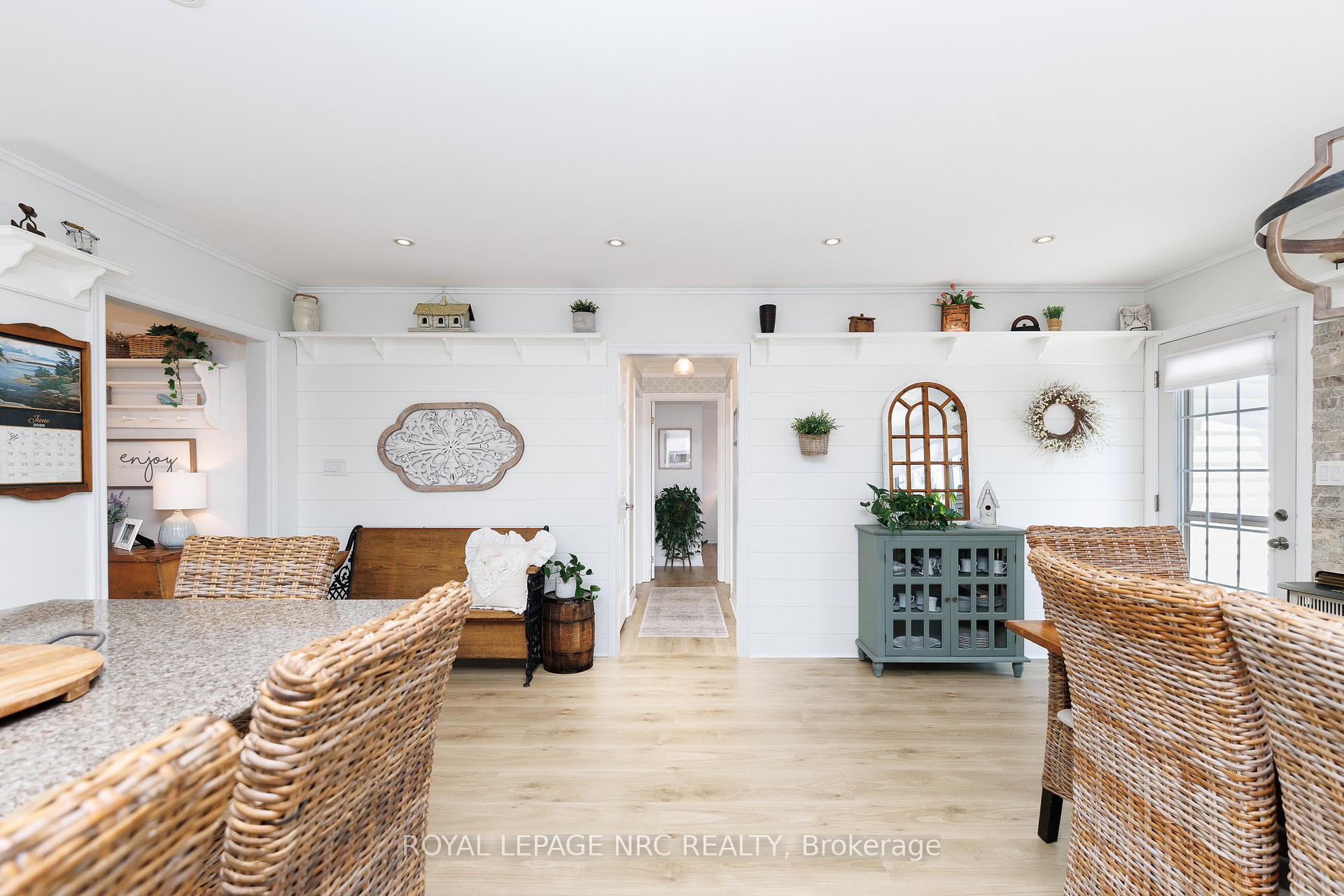 Photo 12 of 27 Bahama Bay, St. Catharines, Bunting/Linwell — HOMEH