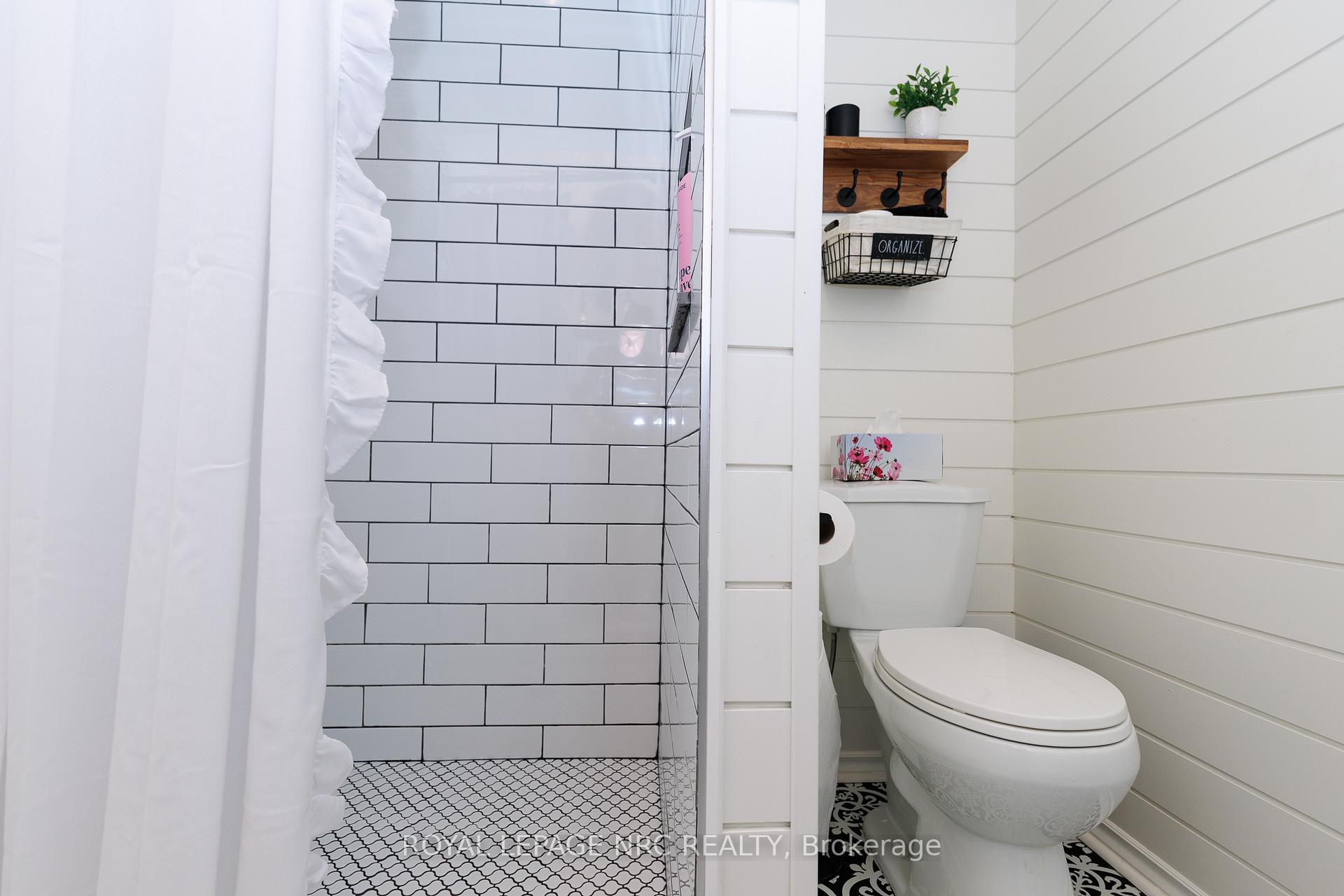 Photo 28 of 27 Bahama Bay, St. Catharines, Bunting/Linwell — HOMEH