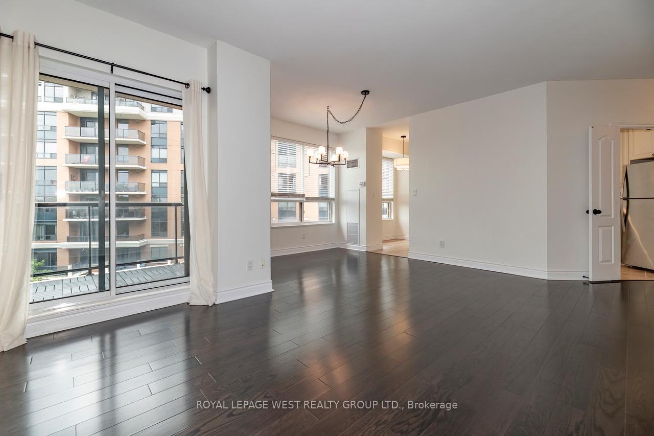 Photo 7 of Unit 708, 1 Lomond Drive, Etobicoke, Islington-City Centre West — HOMEH