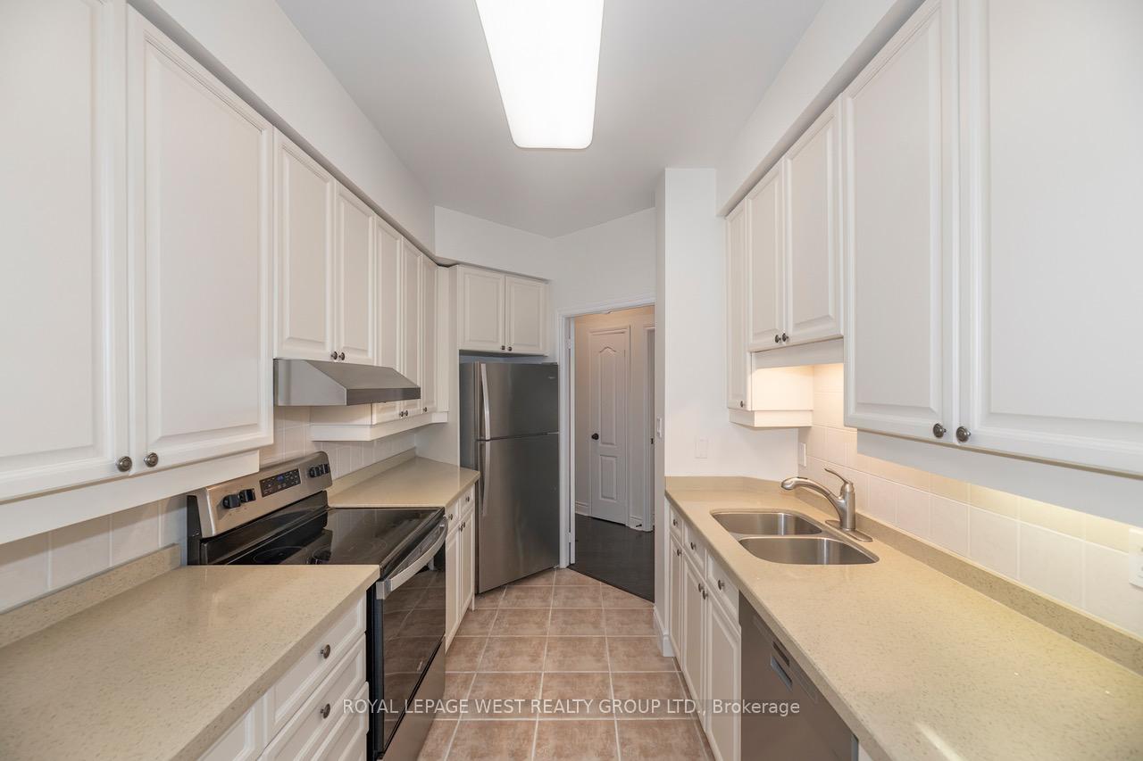 Photo 11 of Unit 708, 1 Lomond Drive, Etobicoke, Islington-City Centre West — HOMEH