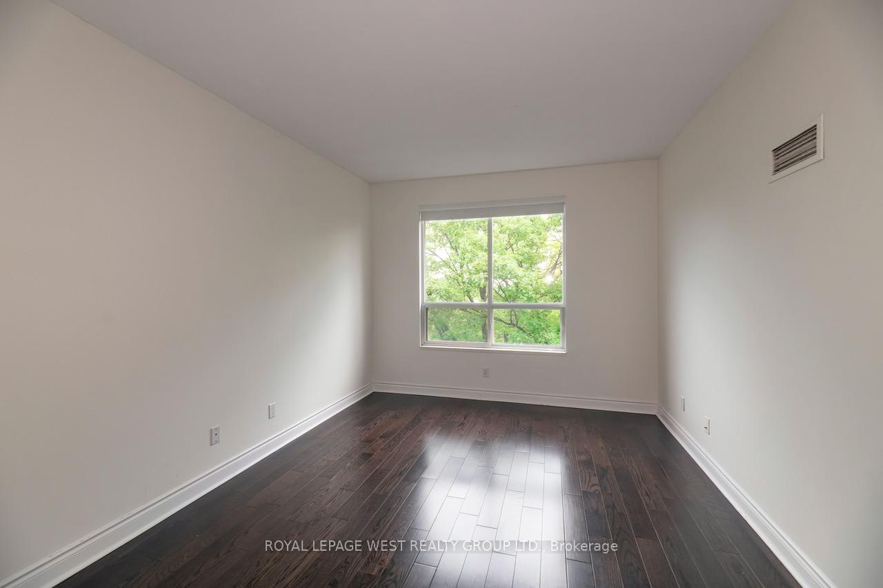 Photo 12 of Unit 708, 1 Lomond Drive, Etobicoke, Islington-City Centre West — HOMEH
