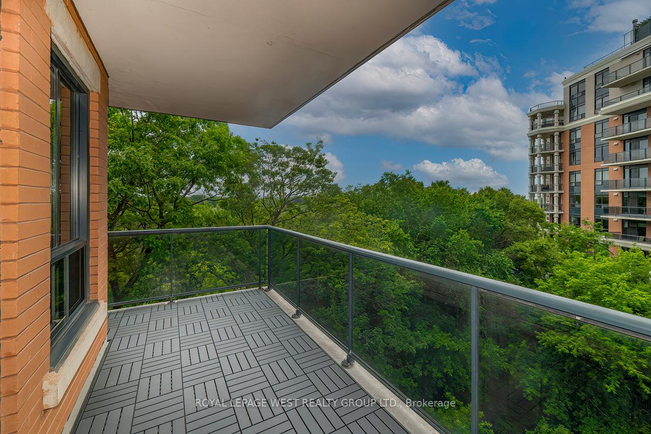 Photo 18 of Unit 708, 1 Lomond Drive, Etobicoke, Islington-City Centre West — HOMEH