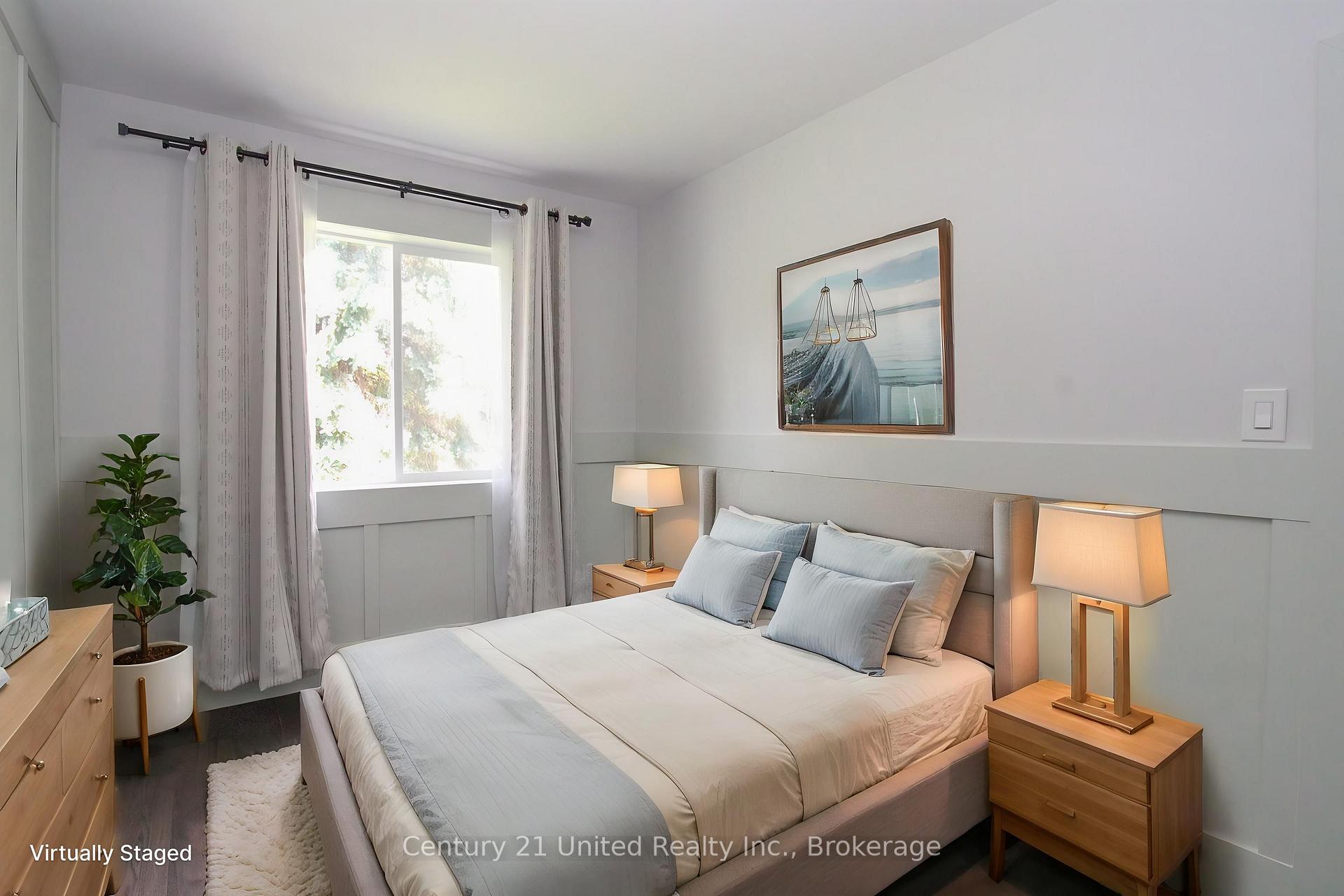 Photo 23 of 822 Argyle Street, Peterborough, Northcrest Ward 5 — HOMEH