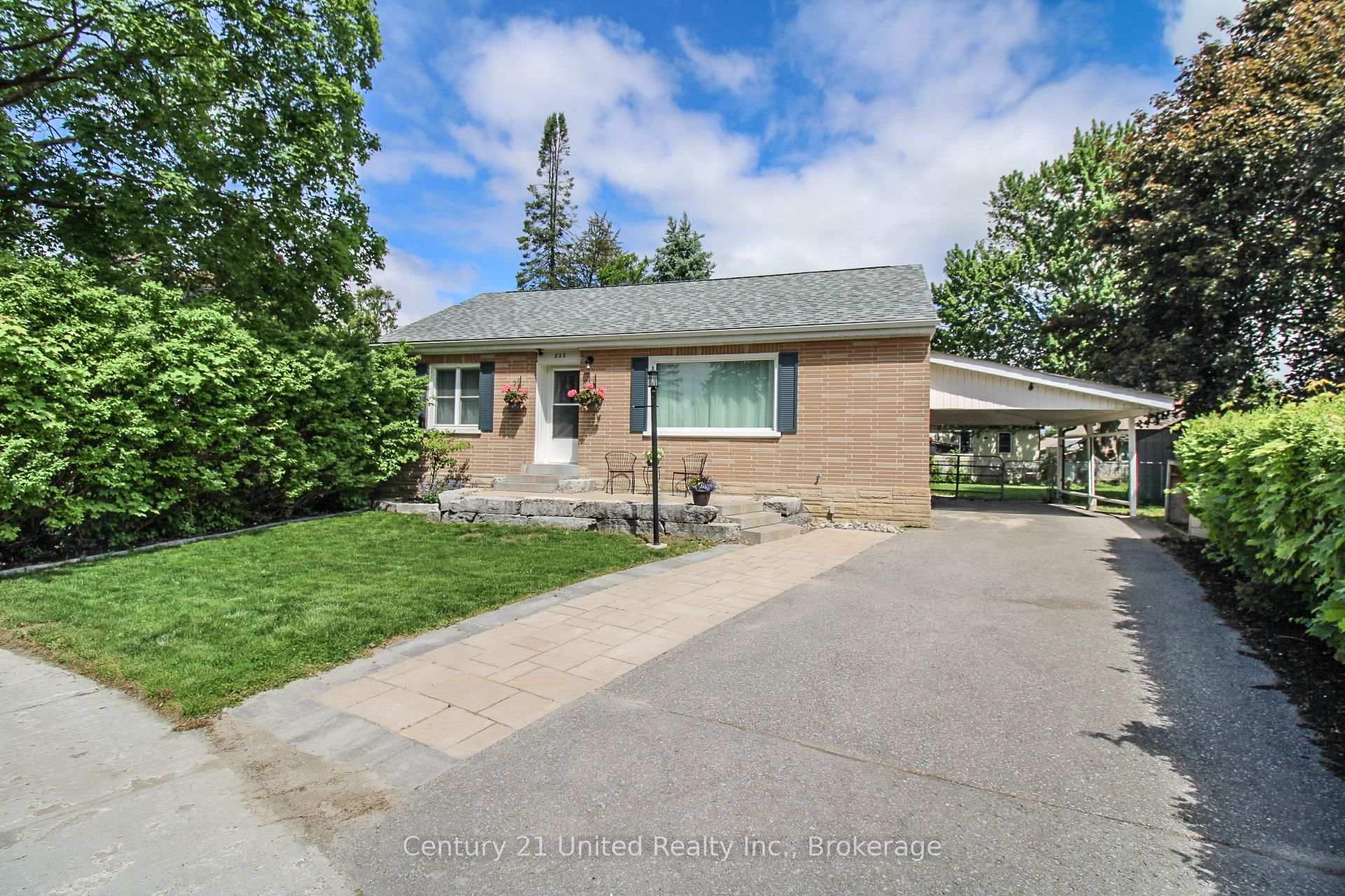 Photo 39 of 822 Argyle Street, Peterborough, Northcrest Ward 5 — HOMEH