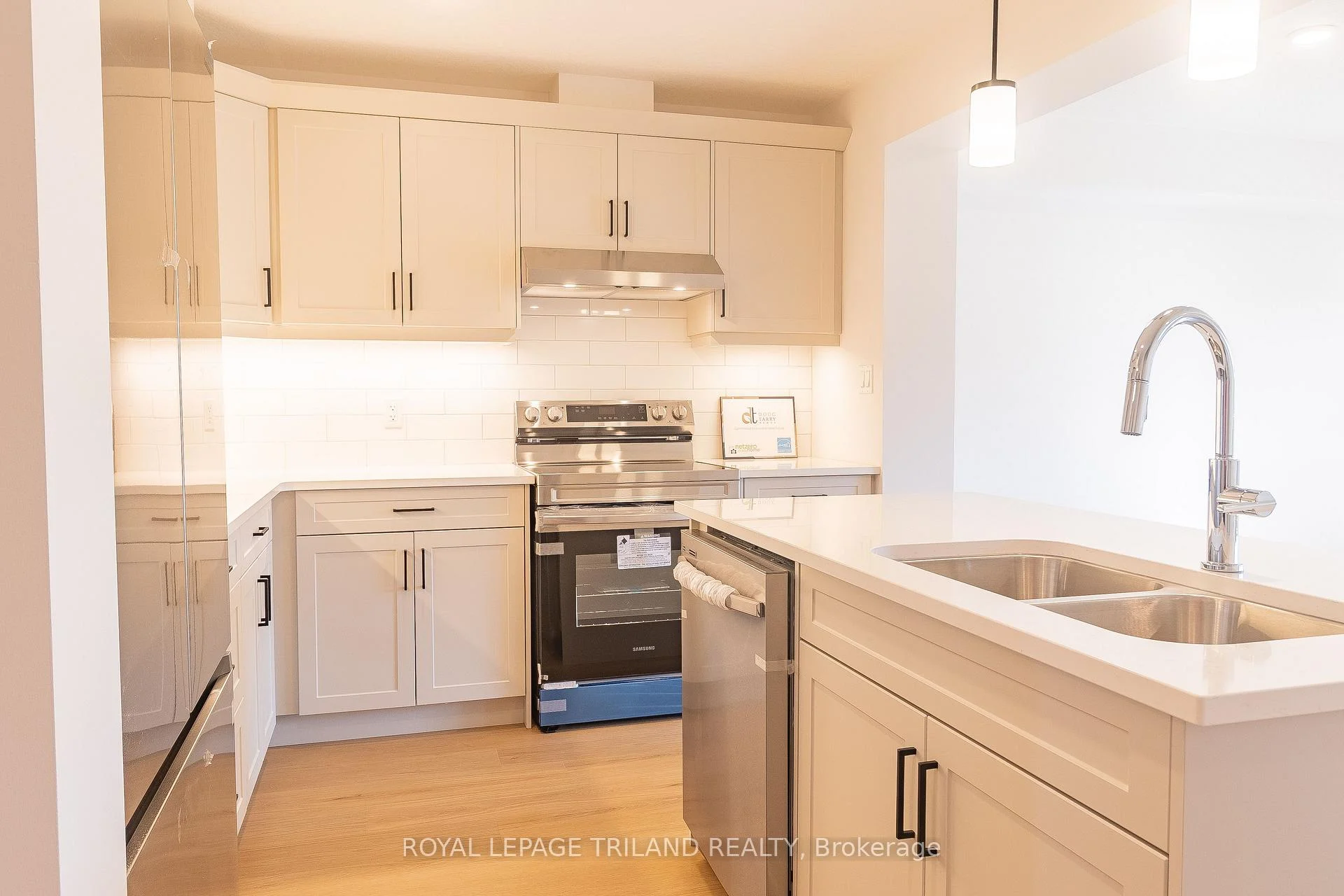 Photo 8 of 15 Kiln Lane, St. Thomas — HOMEH