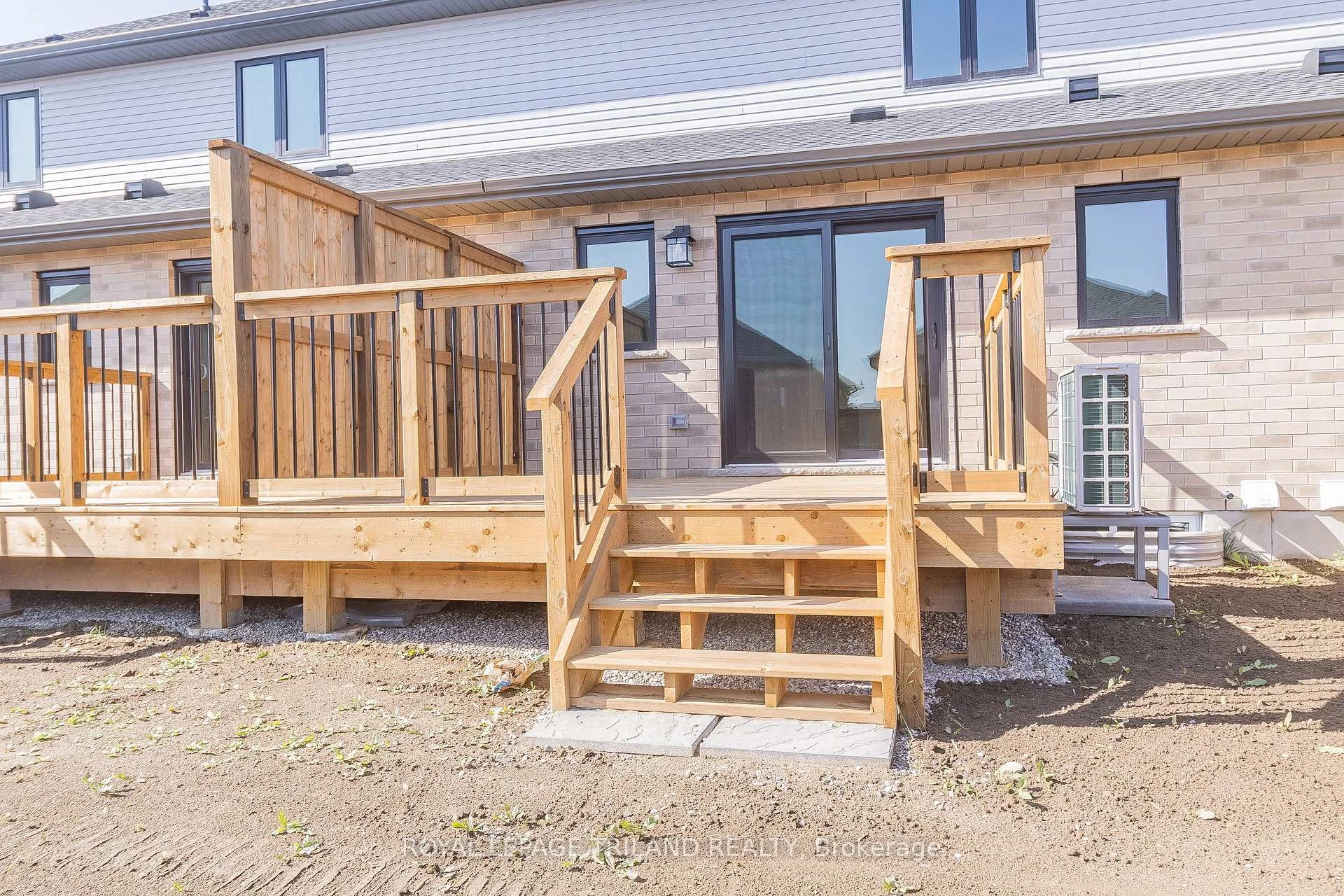 Photo 35 of 15 Kiln Lane, St. Thomas — HOMEH