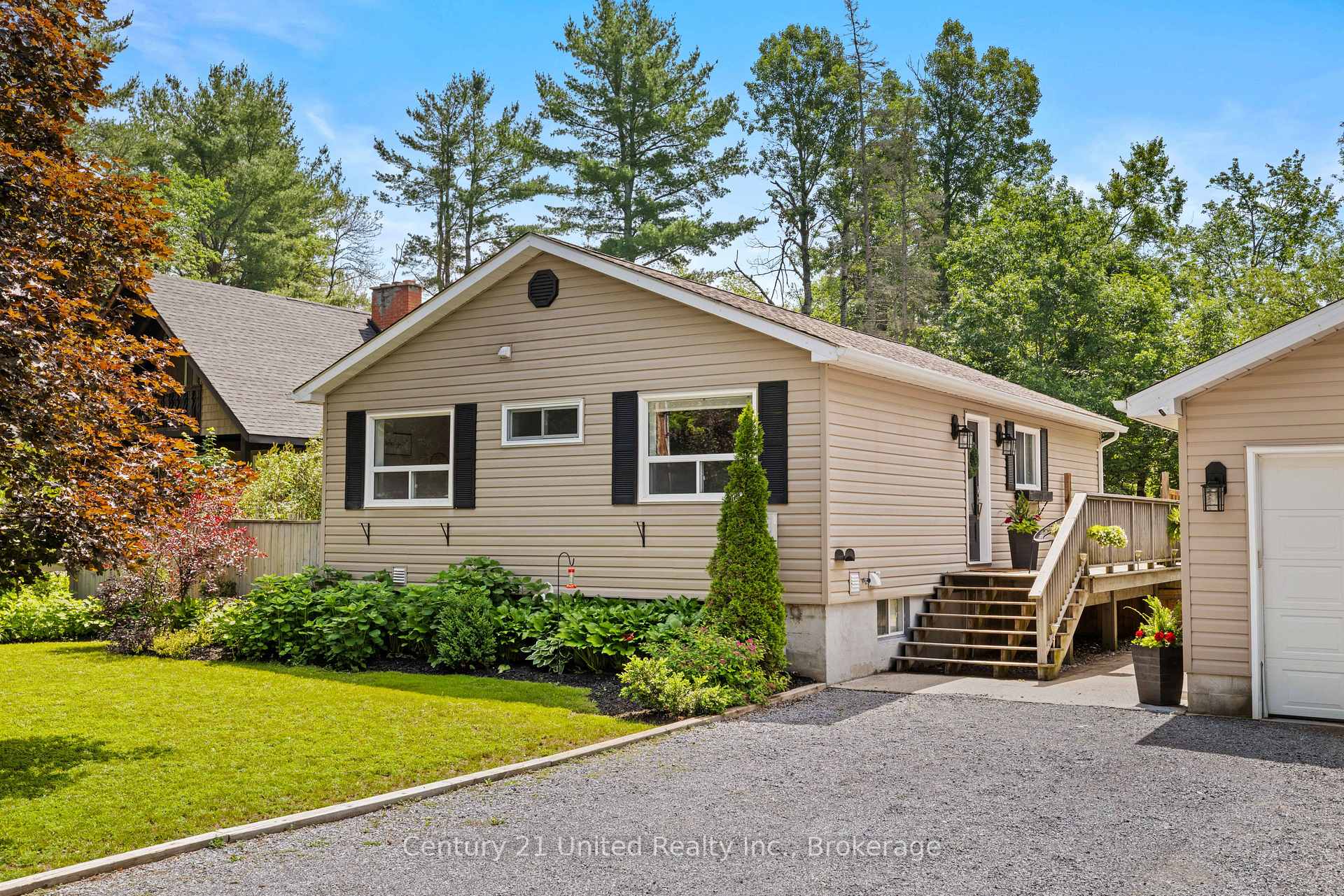 Photo 34 of 31 River Street, North Kawartha — HOMEH