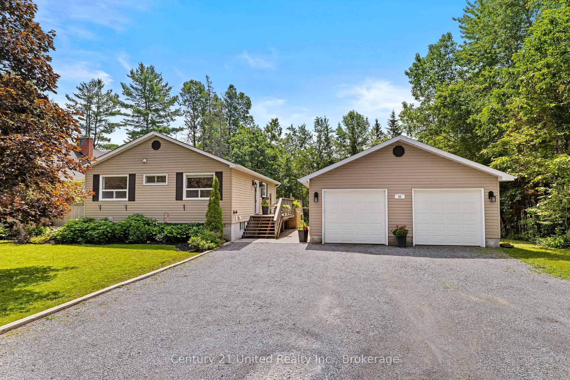 Photo 33 of 31 River Street, North Kawartha — HOMEH