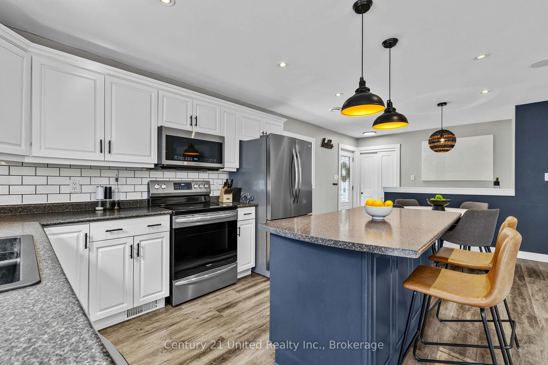 Photo 21 of 31 River Street, North Kawartha — HOMEH