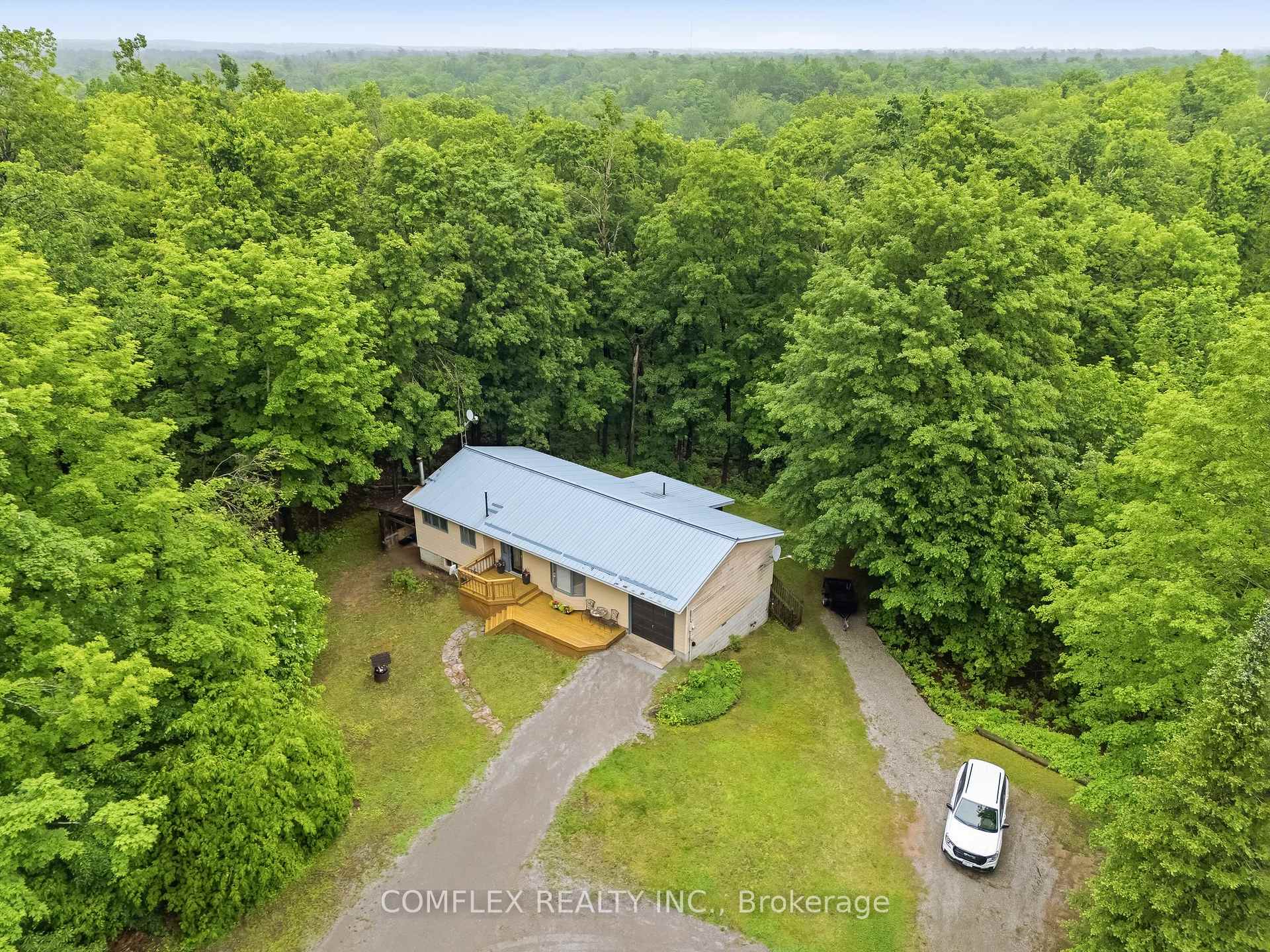 Front of 1354 Clear Lake Road
