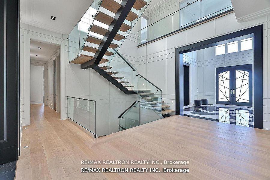 Photo 9 of 41 Thornbank Road, Vaughan, Uplands — HOMEH