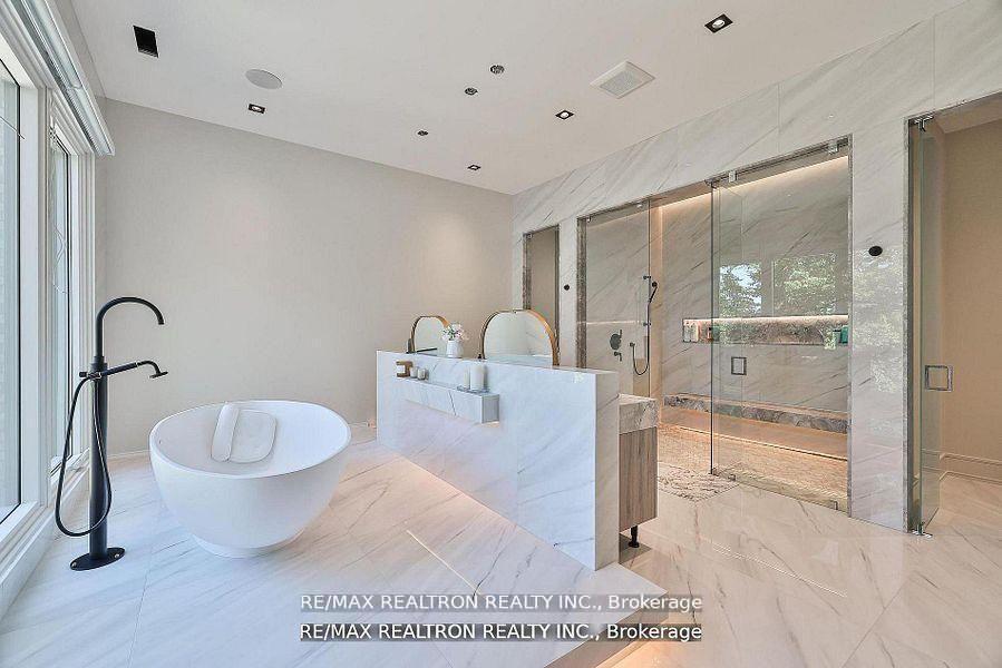 Photo 23 of 41 Thornbank Road, Vaughan, Uplands — HOMEH