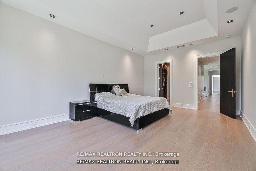 Photo 32 of 41 Thornbank Road, Vaughan, Uplands — HOMEH