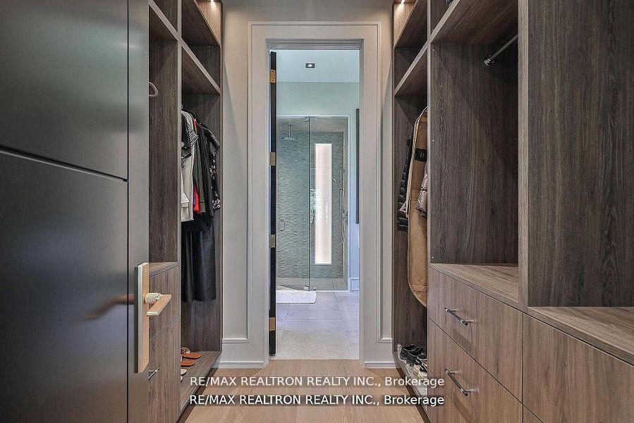 Photo 33 of 41 Thornbank Road, Vaughan, Uplands — HOMEH