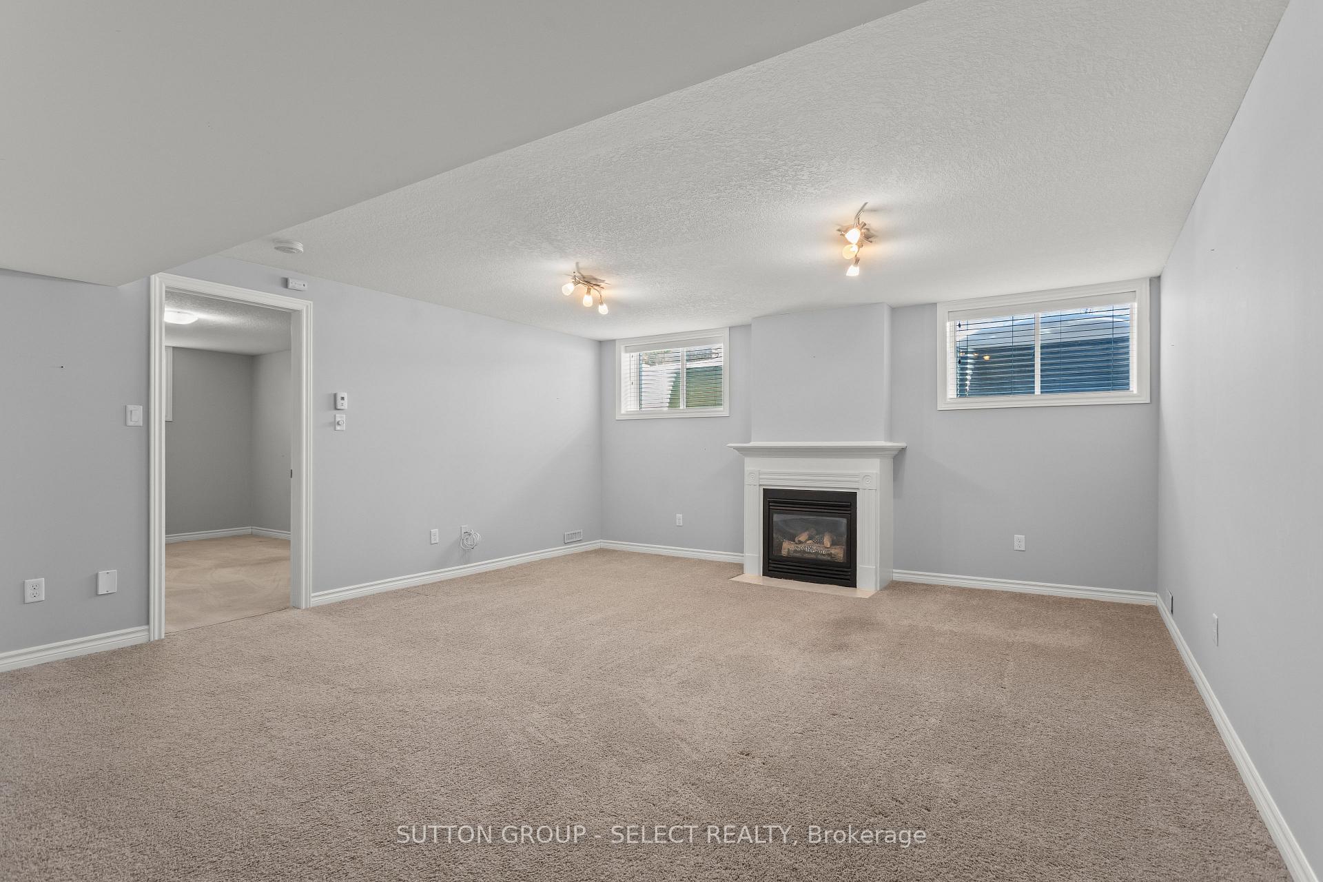 Photo 26 of 2094 Denview Avenue, London, North S — HOMEH