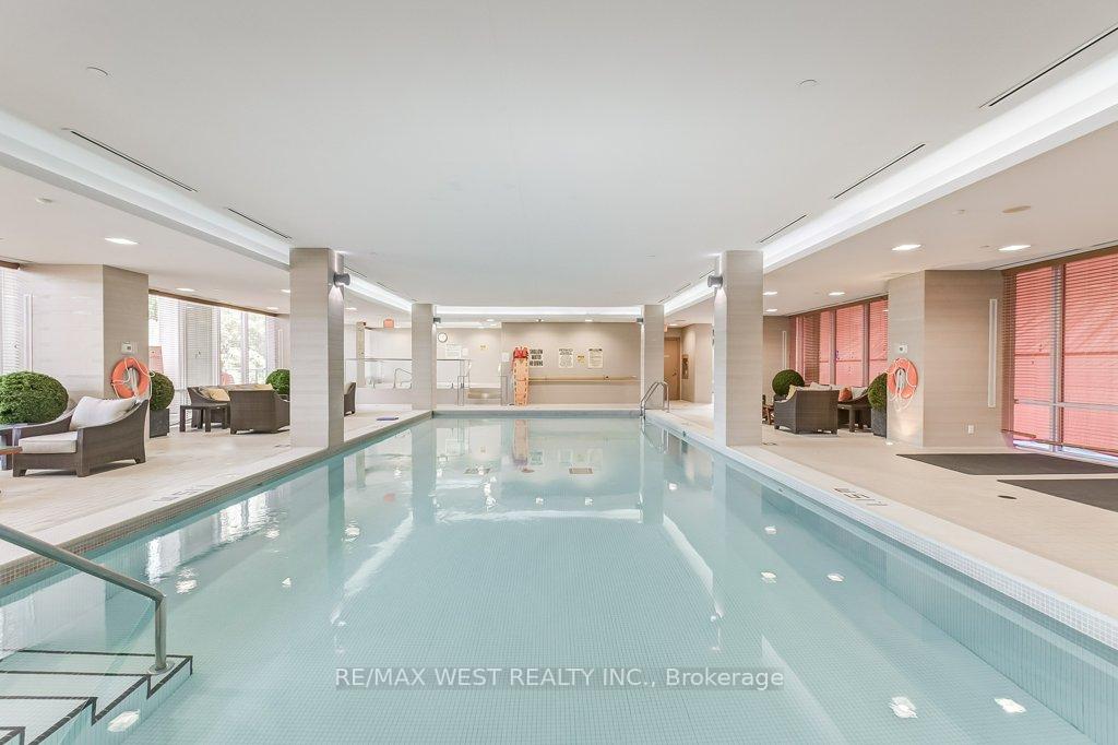 Photo 27 of Unit 818, 1 Bedford Road, Toronto, The Annex — HOMEH