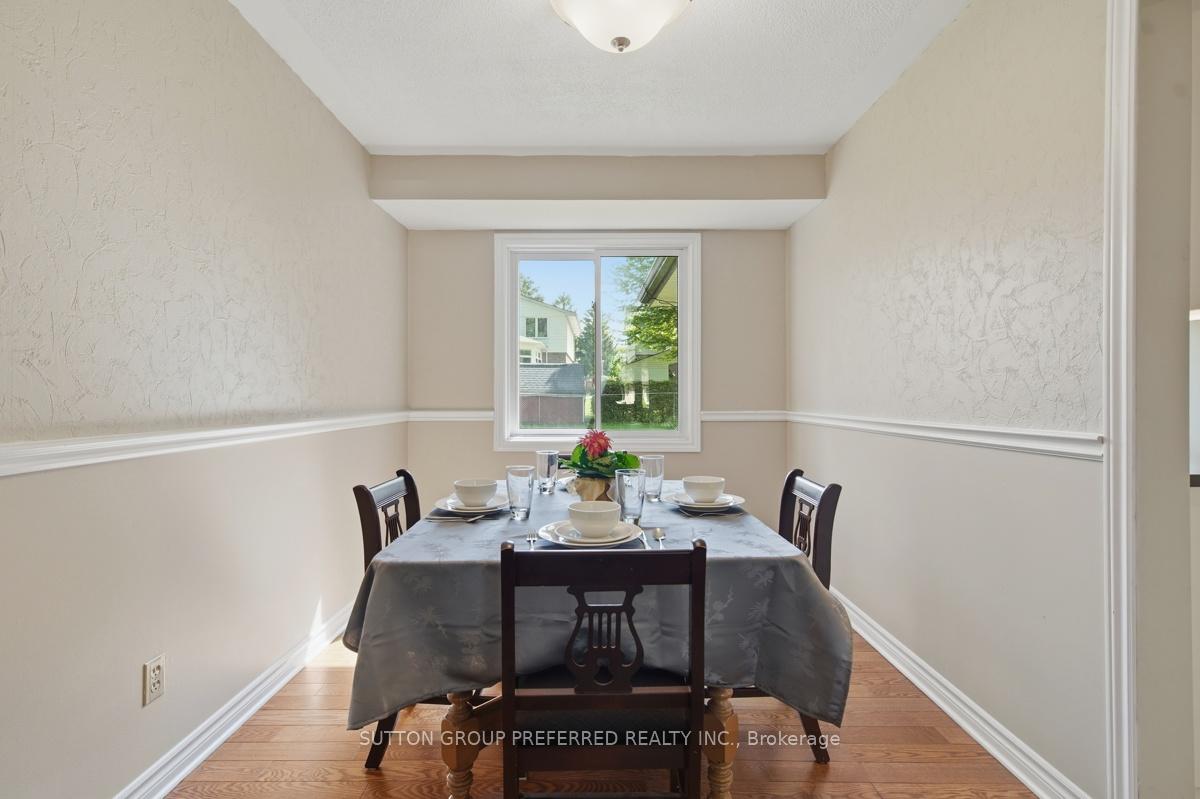 Photo 11 of 151 St Clair Crescent, London, South O — HOMEH