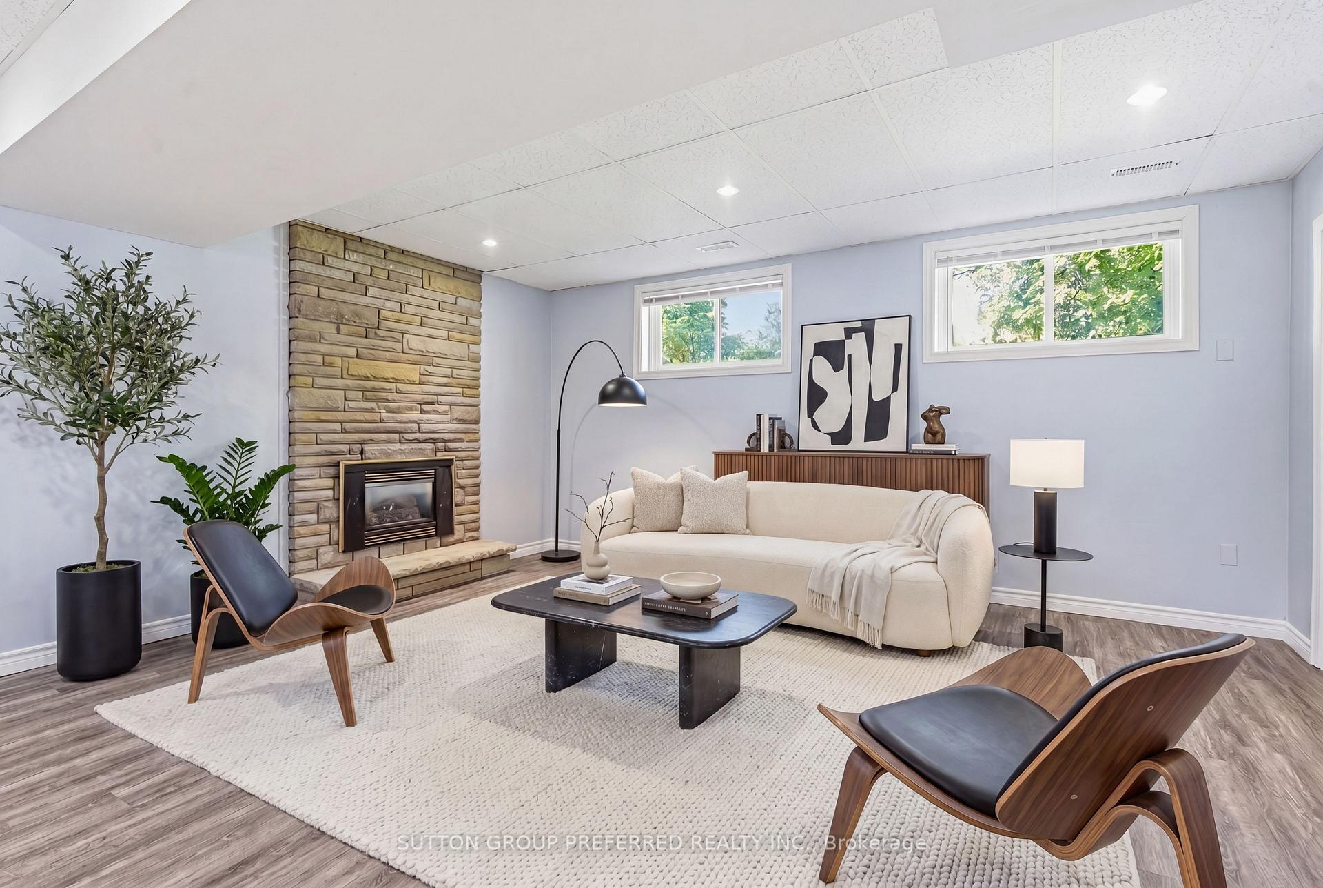 Photo 28 of 151 St Clair Crescent, London, South O — HOMEH