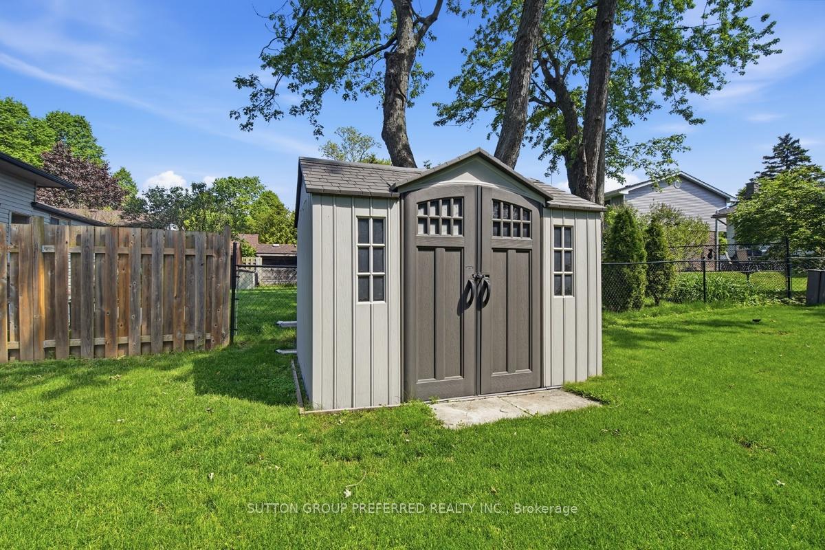 Photo 44 of 151 St Clair Crescent, London, South O — HOMEH
