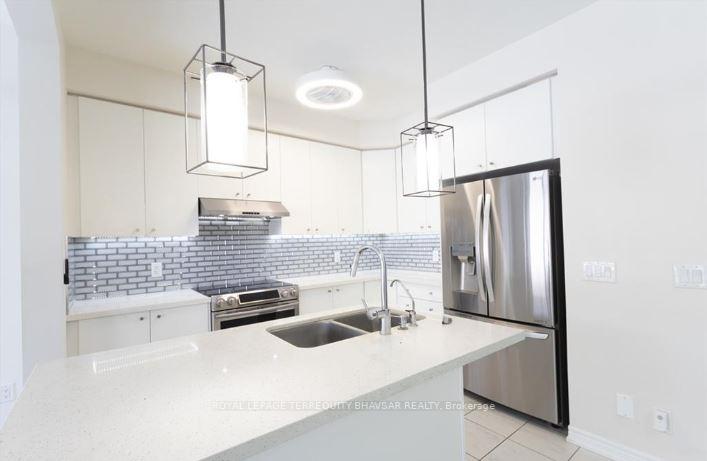 Photo 8 of 8 Grassbourne Avenue, Kitchener, Huron Park — HOMEH