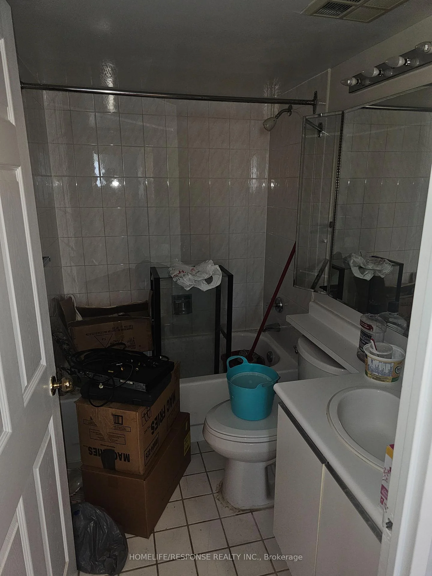 Photo 17 of Unit 907, 10 Malta Avenue, Brampton, Fletcher's Creek South — HOMEH