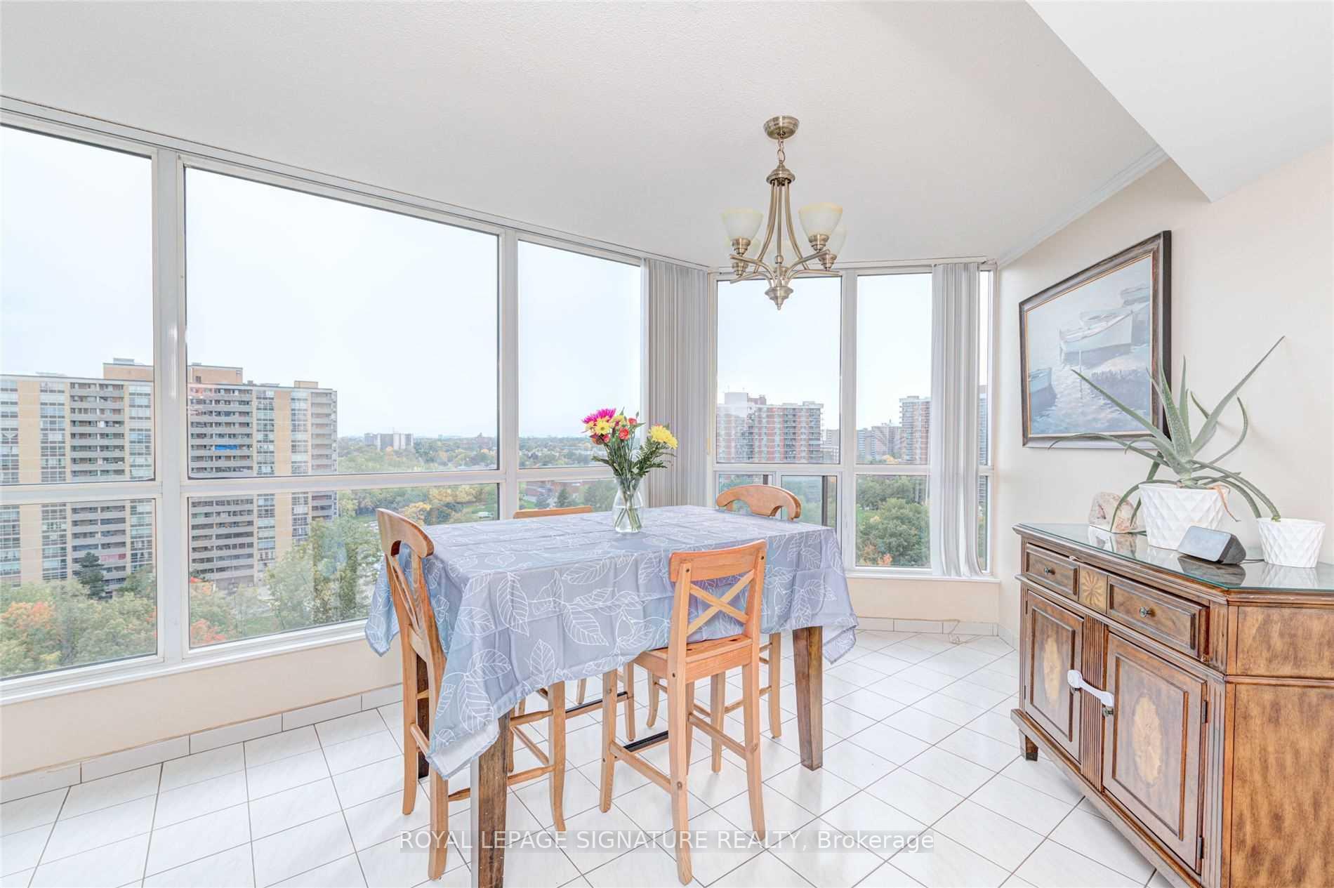 Photo 12 of Unit 1406, 5 Rowntree Road, Etobicoke, Mount Olive-Silverstone-Jamestown — HOMEH