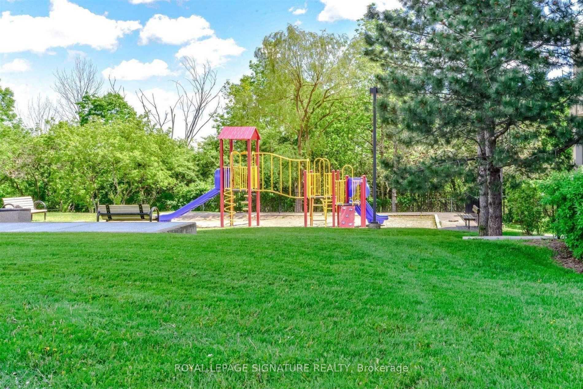 Photo 35 of Unit 1406, 5 Rowntree Road, Etobicoke, Mount Olive-Silverstone-Jamestown — HOMEH