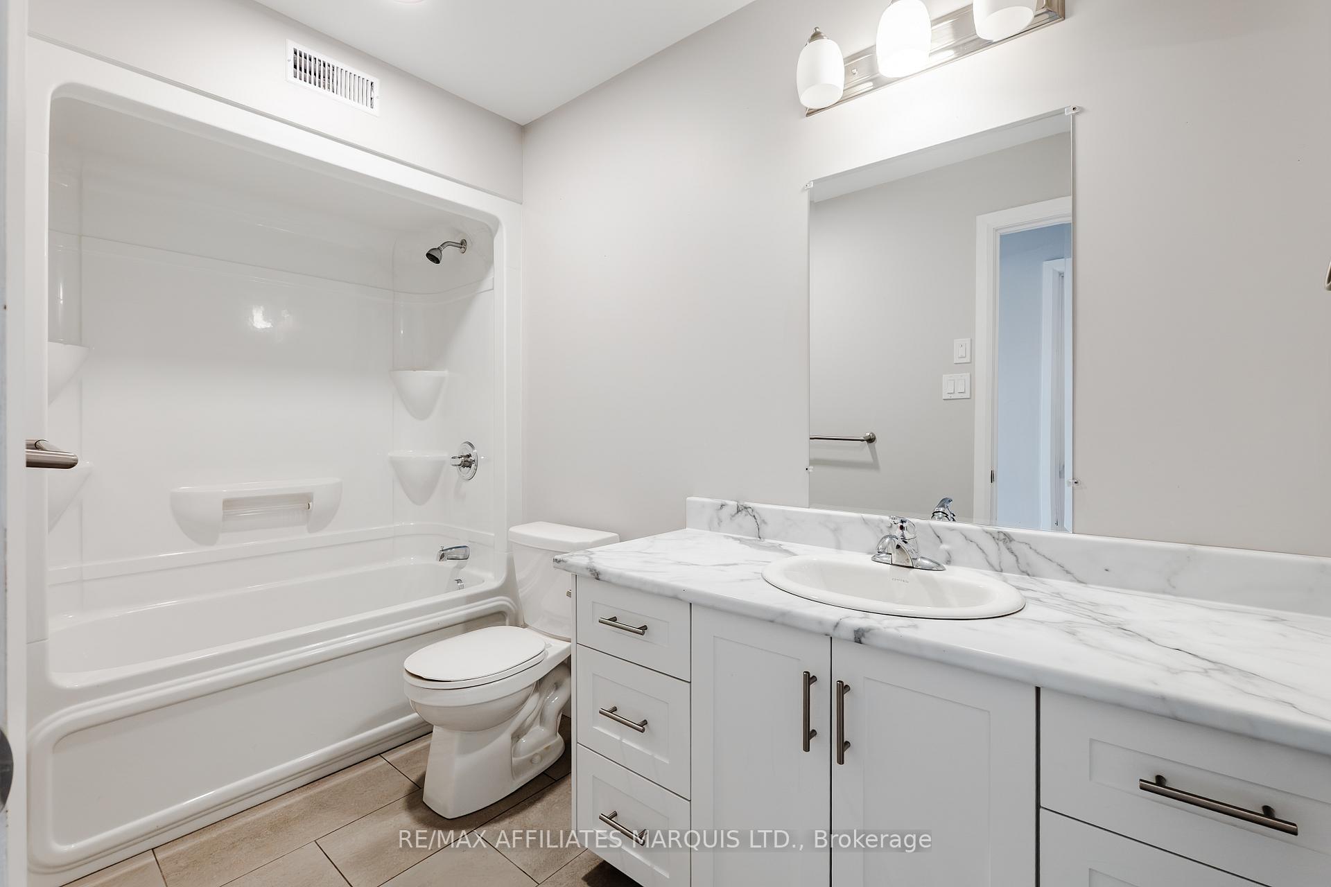 Photo 19 of 2459 Watson Crescent, Cornwall, Cornwall — HOMEH