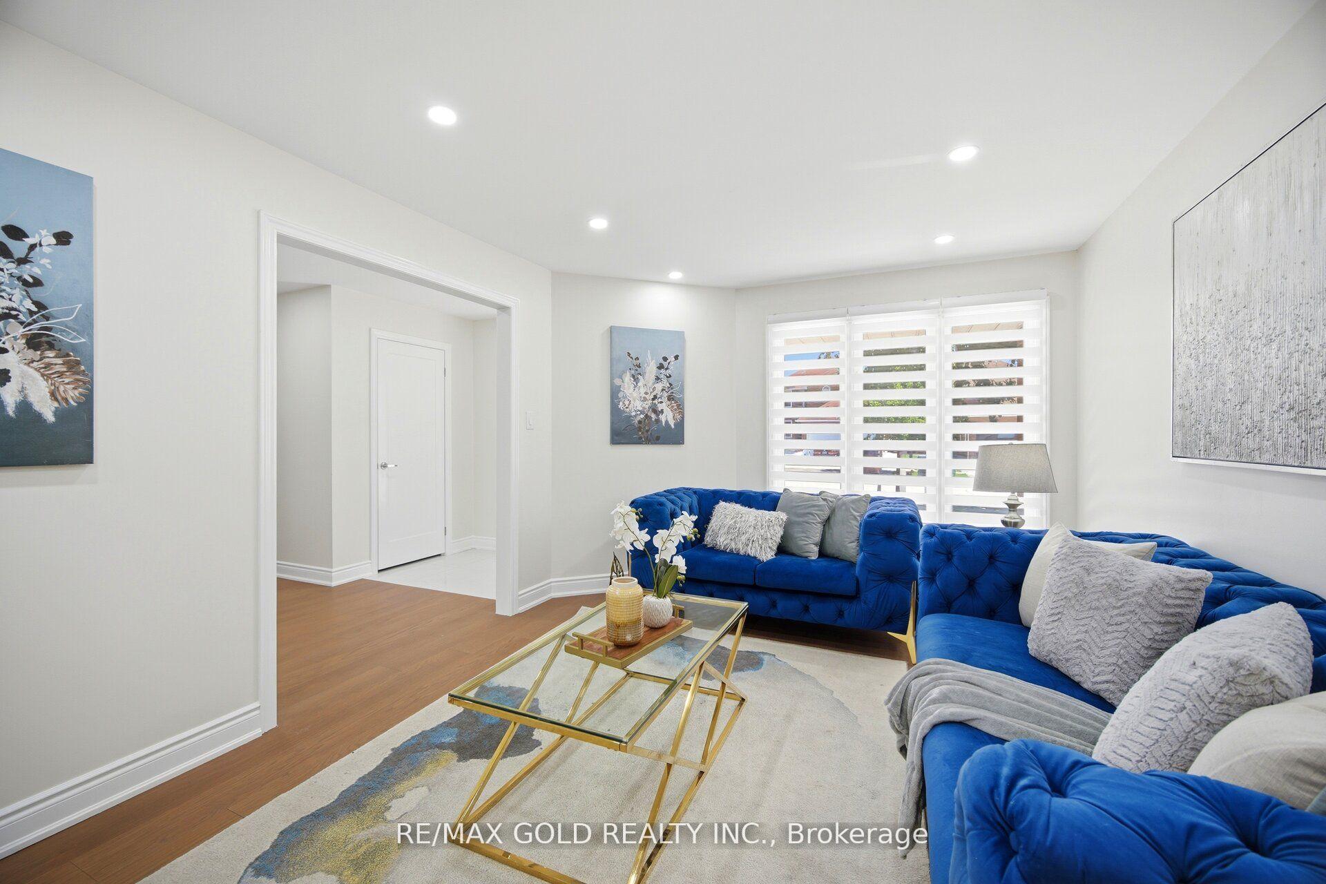 Photo 8 of 37 Lord Simcoe Drive, Brampton, Westgate — HOMEH