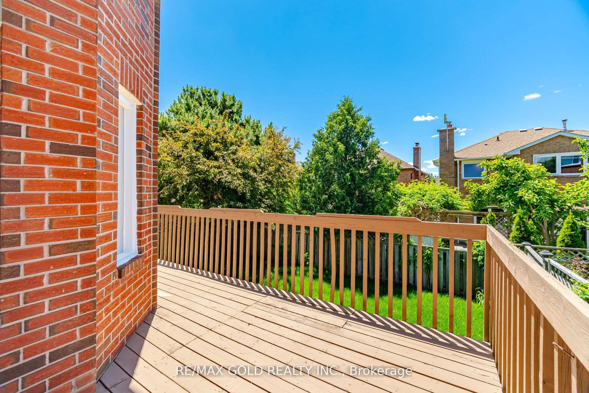 Photo 44 of 37 Lord Simcoe Drive, Brampton, Westgate — HOMEH