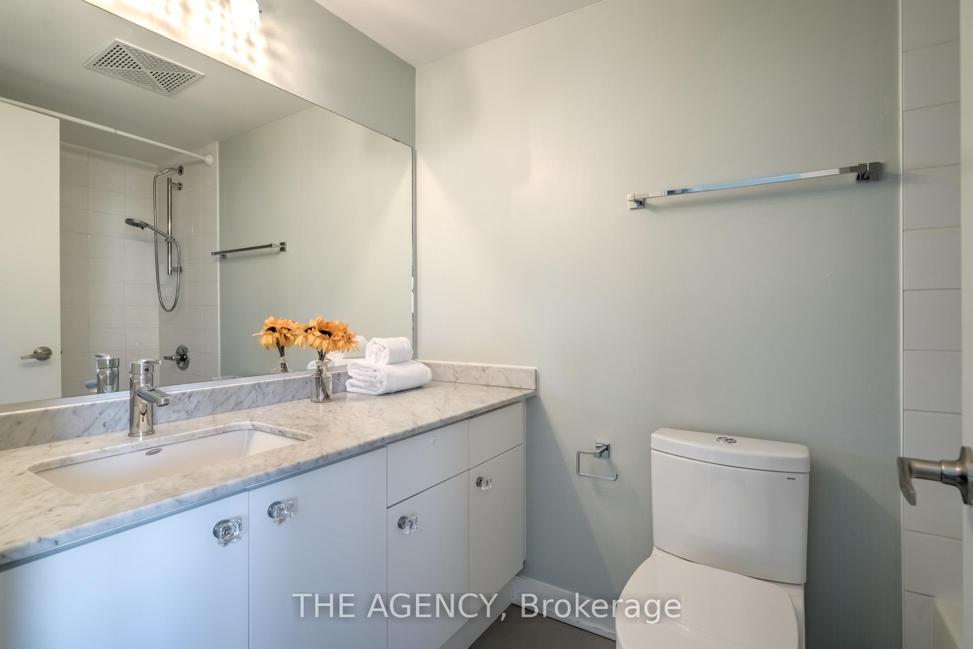 Photo 18 of 20 Cole Street, Toronto, Regent Park — HOMEH