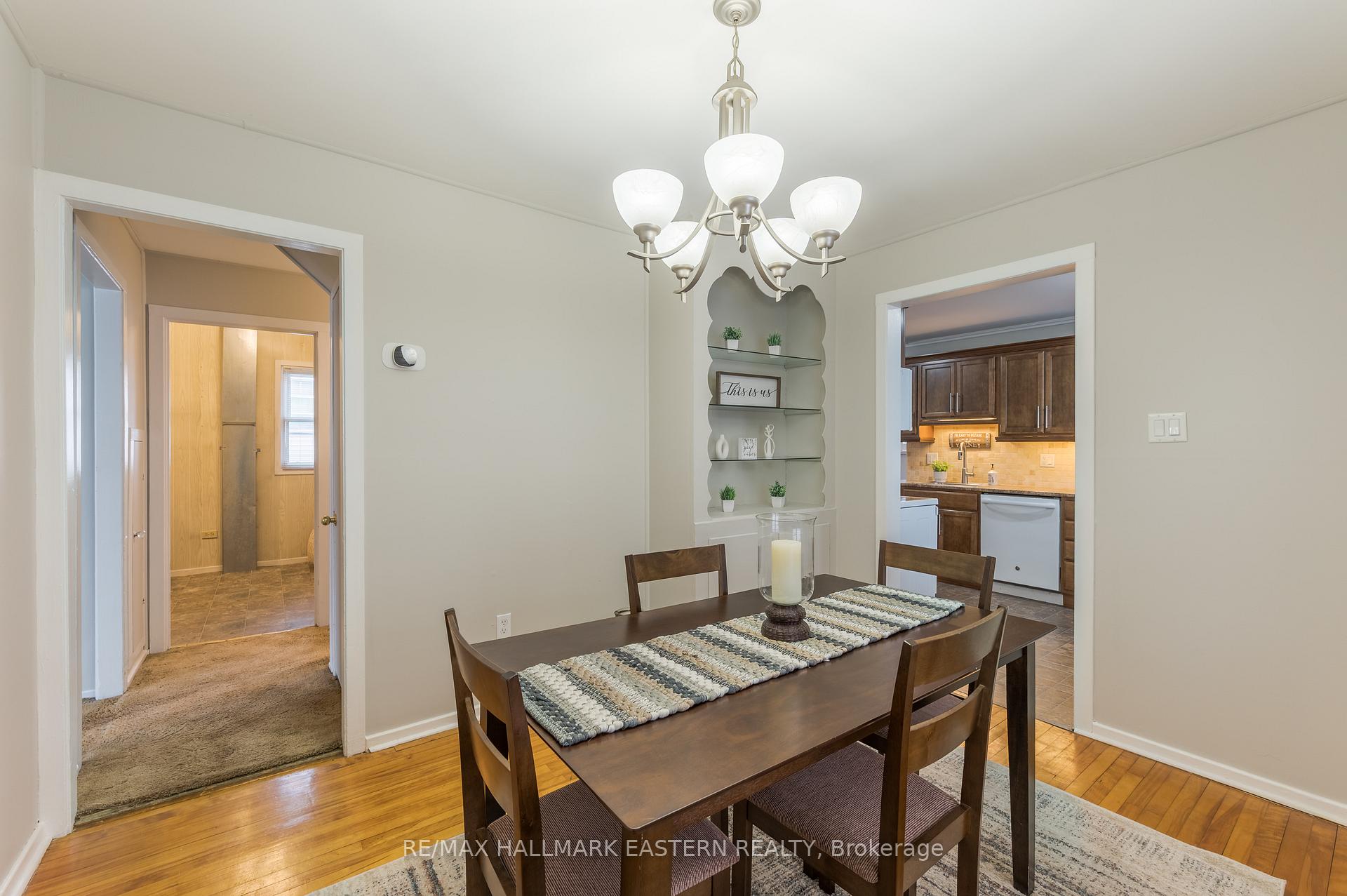 Photo 20 of 584 Paterson Street, Peterborough, Town Ward 3 — HOMEH