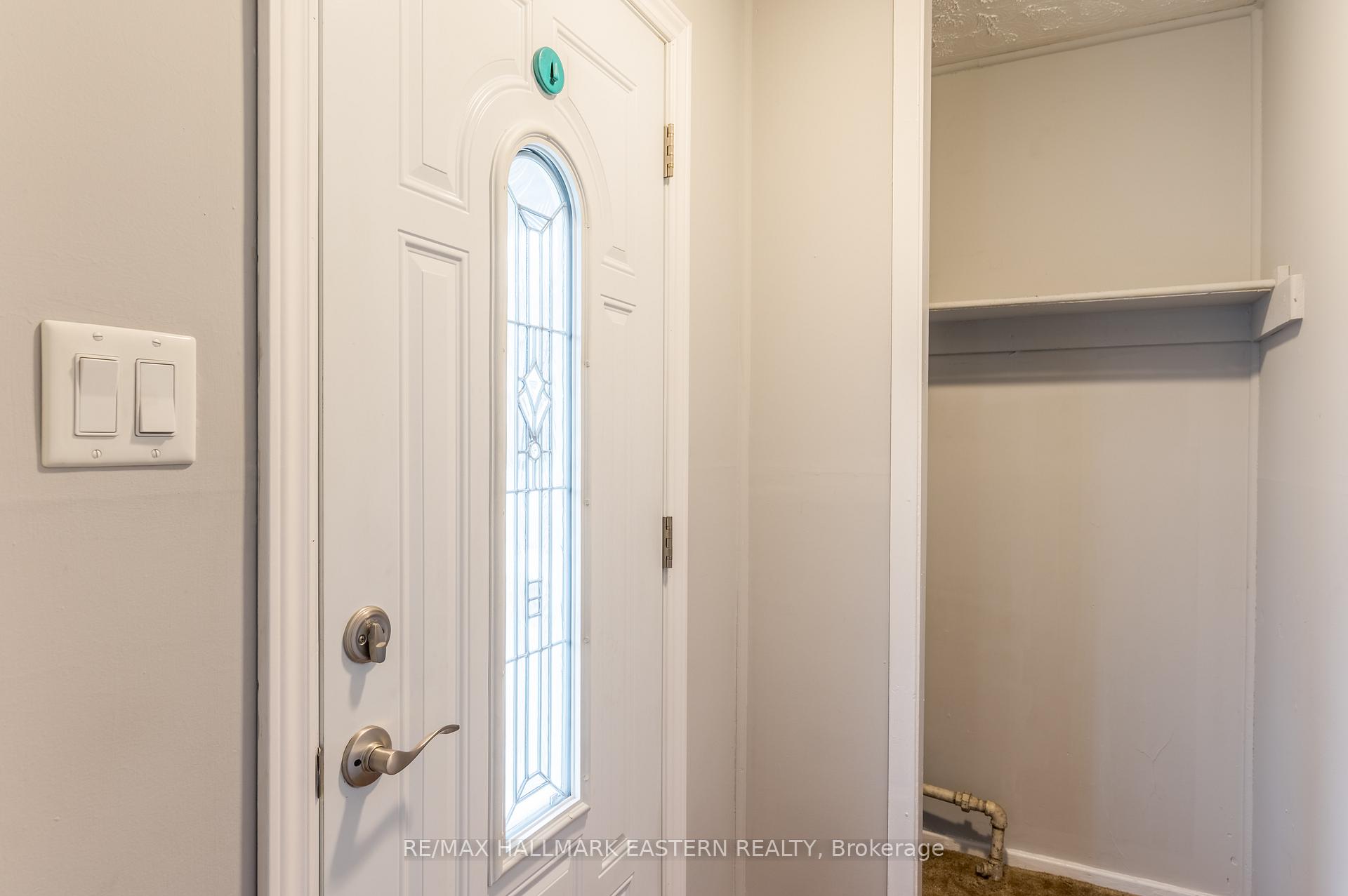 Photo 27 of 584 Paterson Street, Peterborough, Town Ward 3 — HOMEH