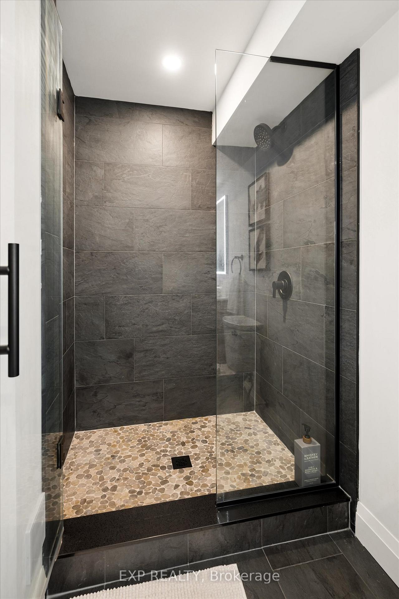 Photo 35 of 257 Laurentian Drive, Kitchener, Laurentian Hills — HOMEH