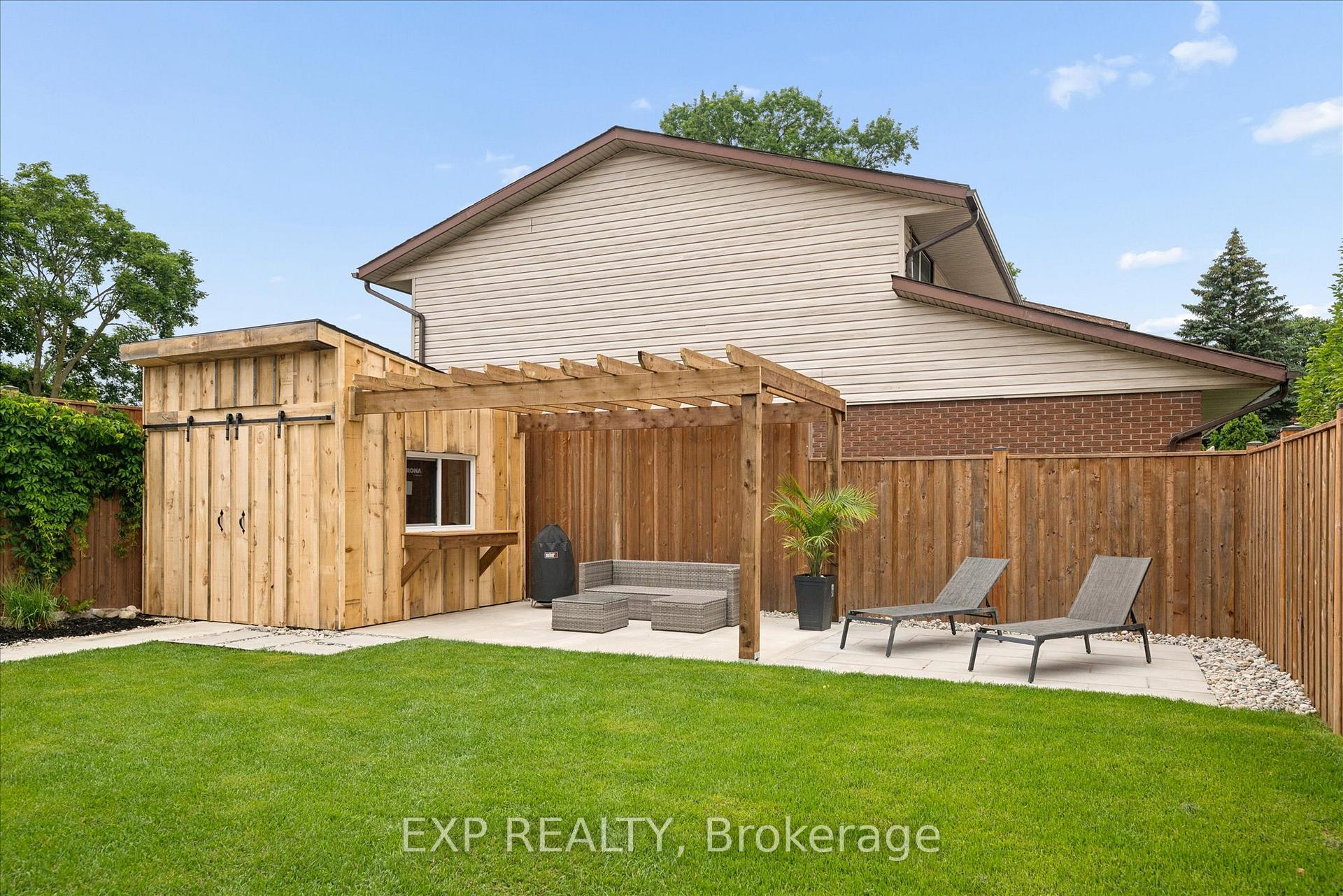 Photo 36 of 257 Laurentian Drive, Kitchener, Laurentian Hills — HOMEH