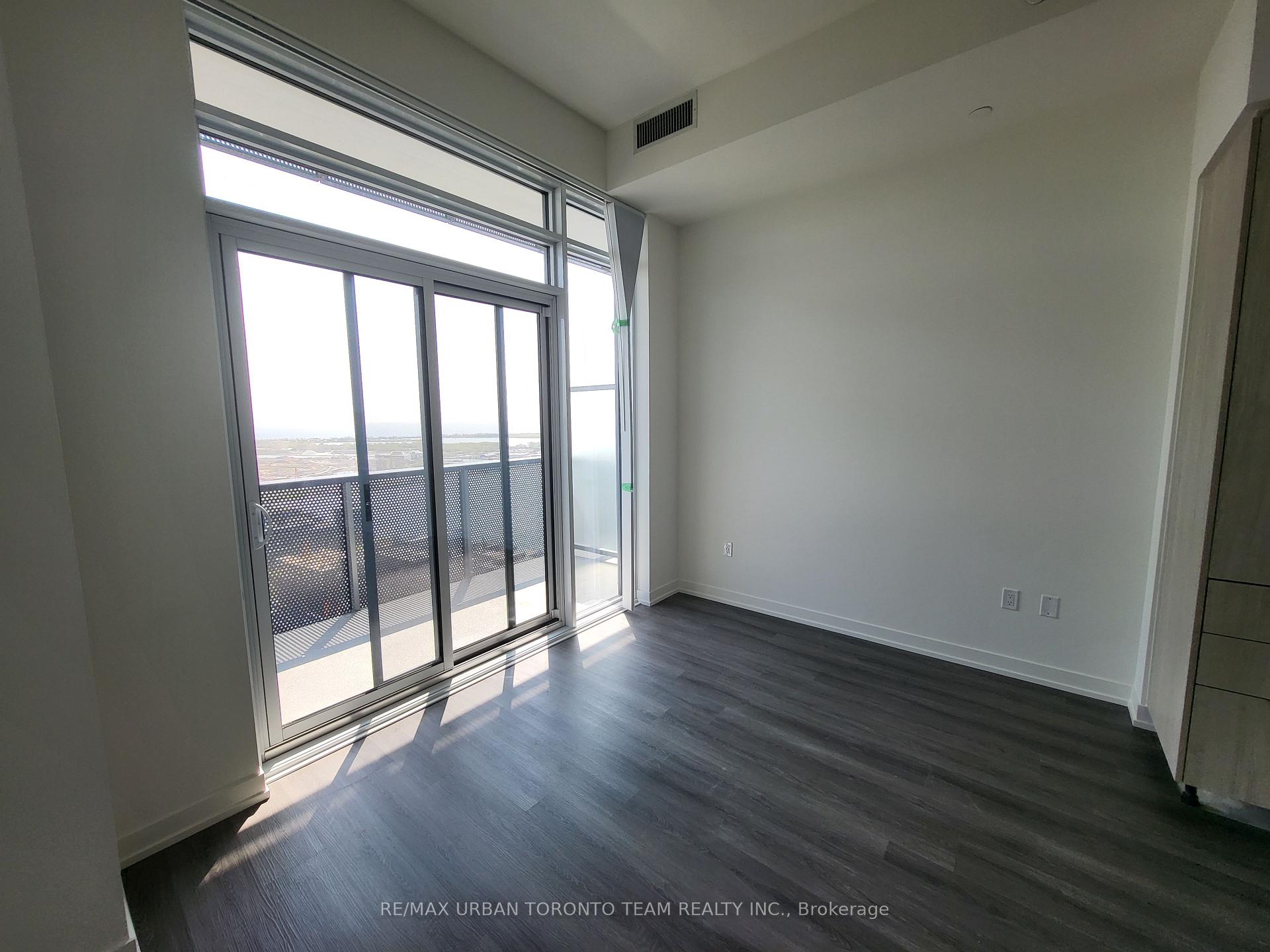 Photo 6 of Unit 5003, 138 Downes Street, Toronto, Waterfront Communities — HOMEH