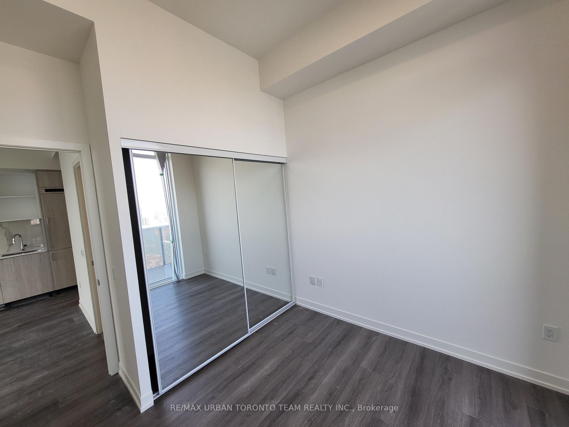 Photo 14 of Unit 5003, 138 Downes Street, Toronto, Waterfront Communities — HOMEH