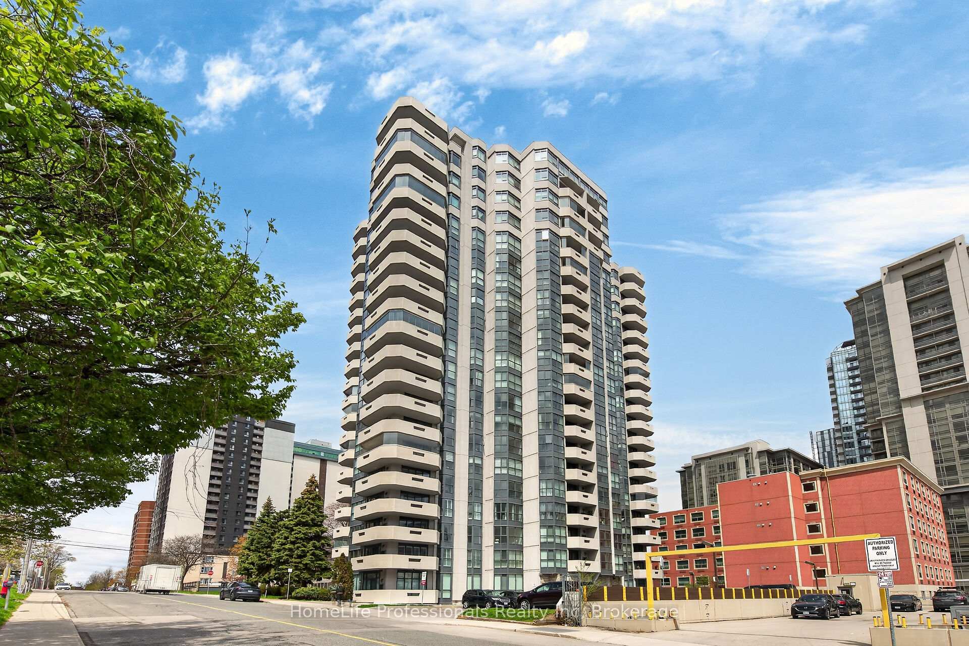 Front of Unit 1803, 67 Caroline Street S