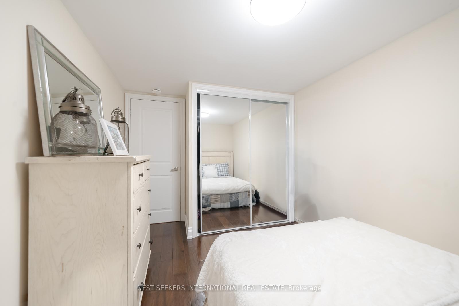Photo 12 of Unit 7, 963 Avenue Road, Toronto, Yonge-Eglinton — HOMEH