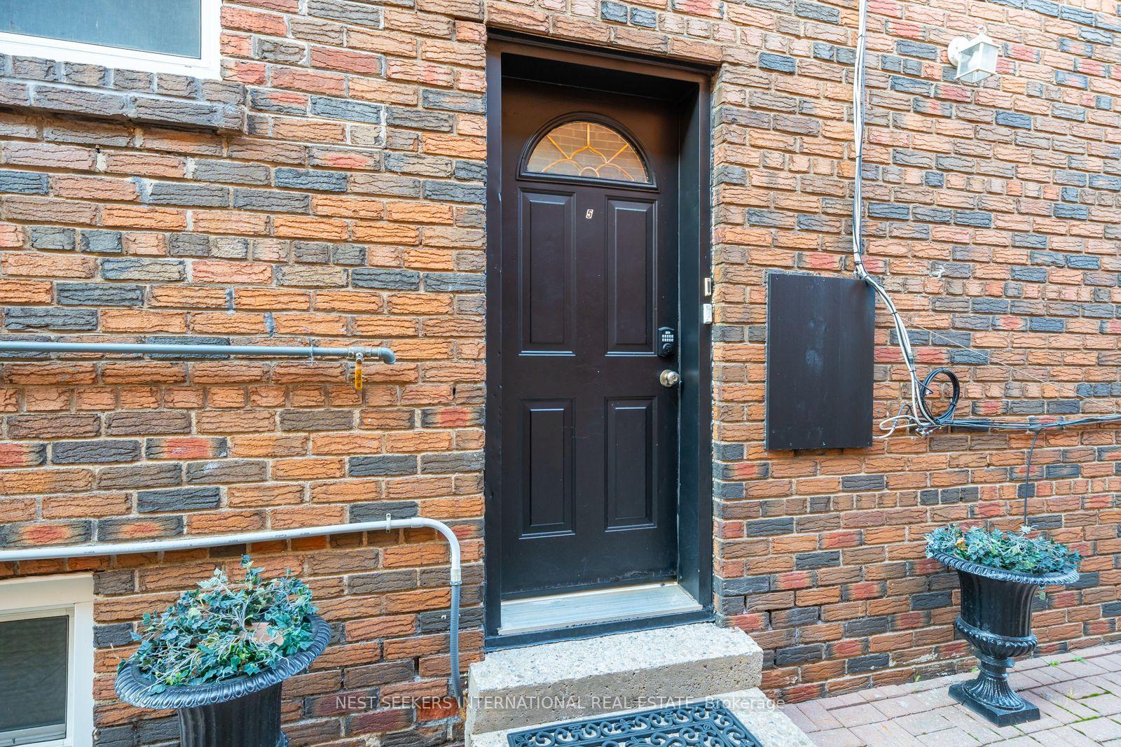Photo 13 of Unit 7, 963 Avenue Road, Toronto, Yonge-Eglinton — HOMEH