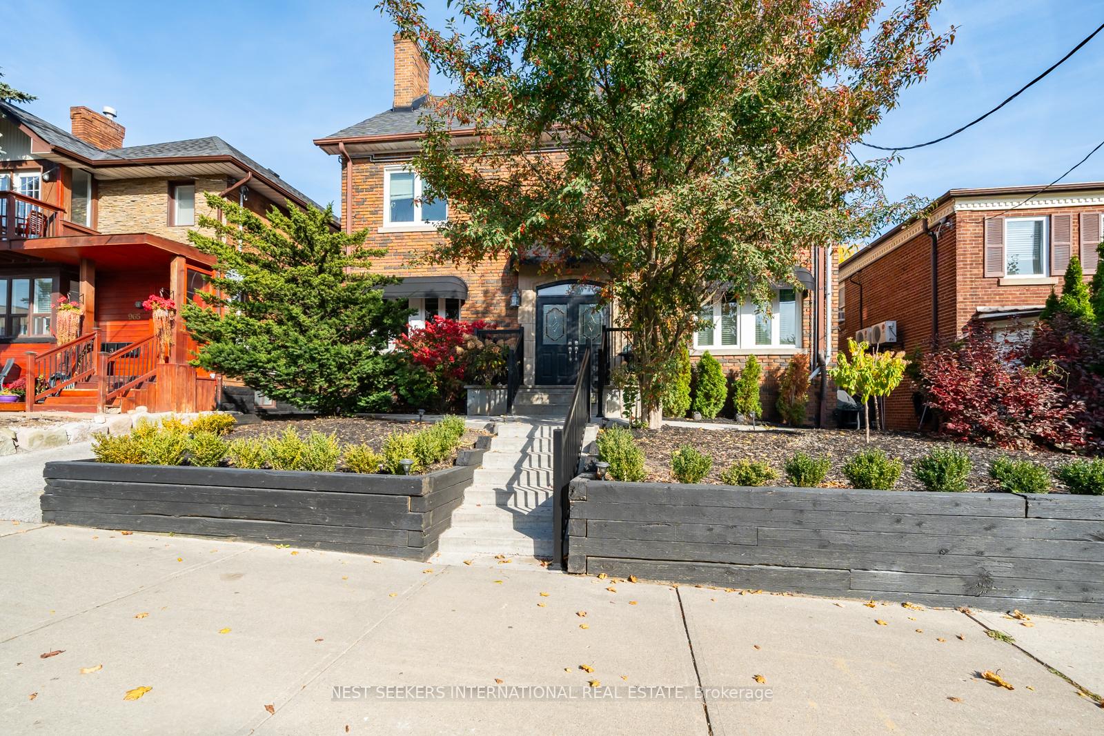 Photo 14 of Unit 7, 963 Avenue Road, Toronto, Yonge-Eglinton — HOMEH