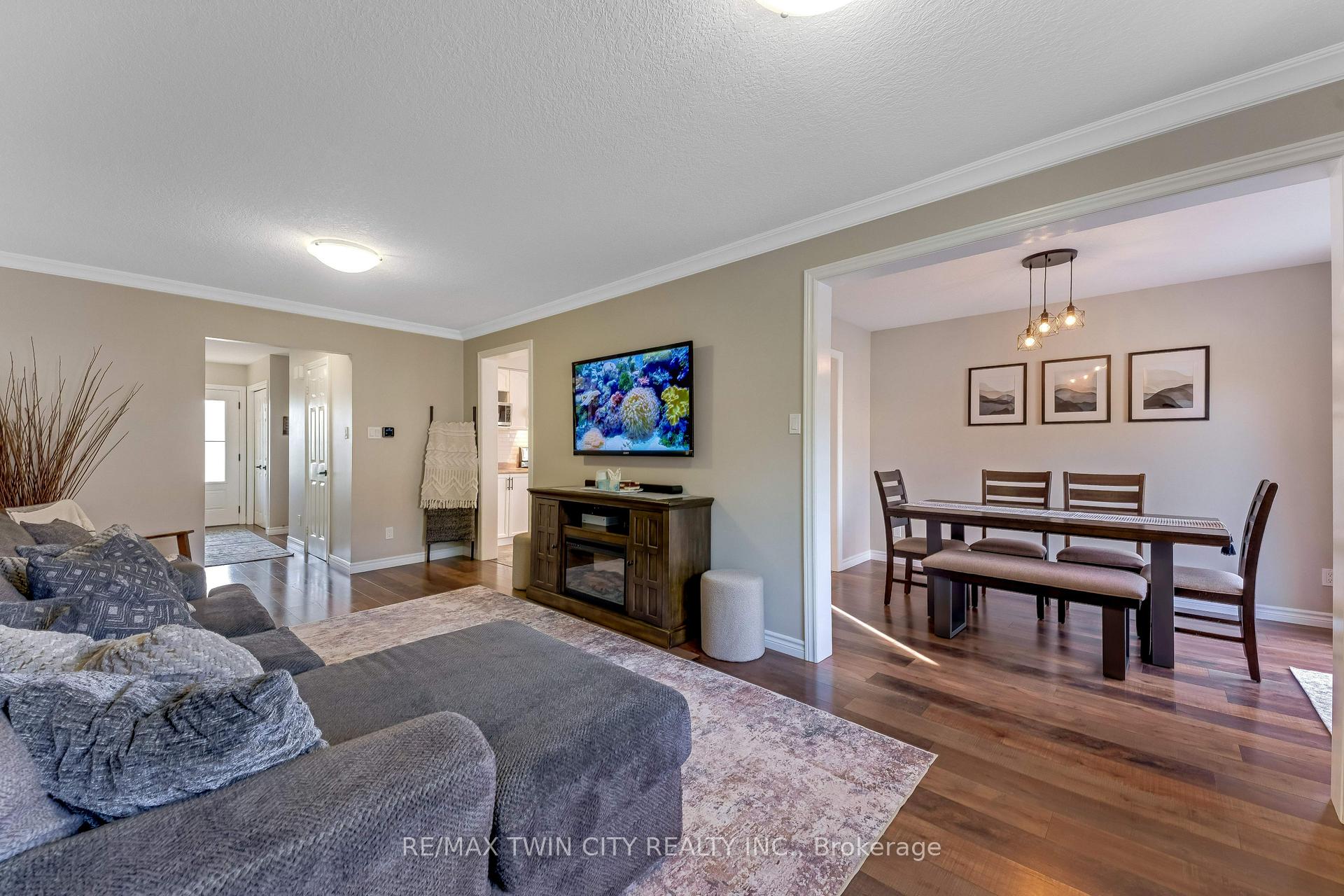 Photo 9 of 99 Stanley Avenue, Kitchener, Bridgeport — HOMEH