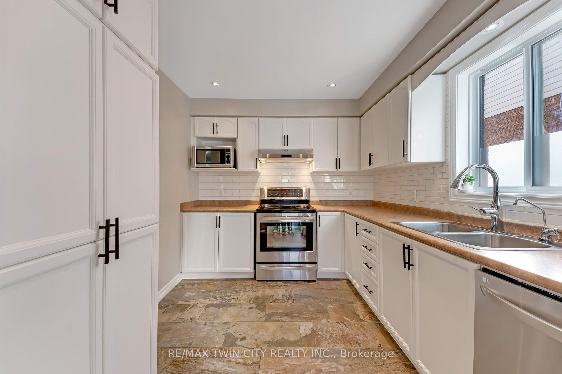 Photo 13 of 99 Stanley Avenue, Kitchener, Bridgeport — HOMEH
