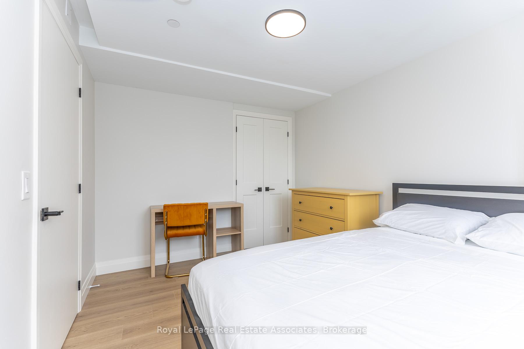 Photo 13 of Unit 204, 1000 Bathurst Street, Toronto, The Annex — HOMEH