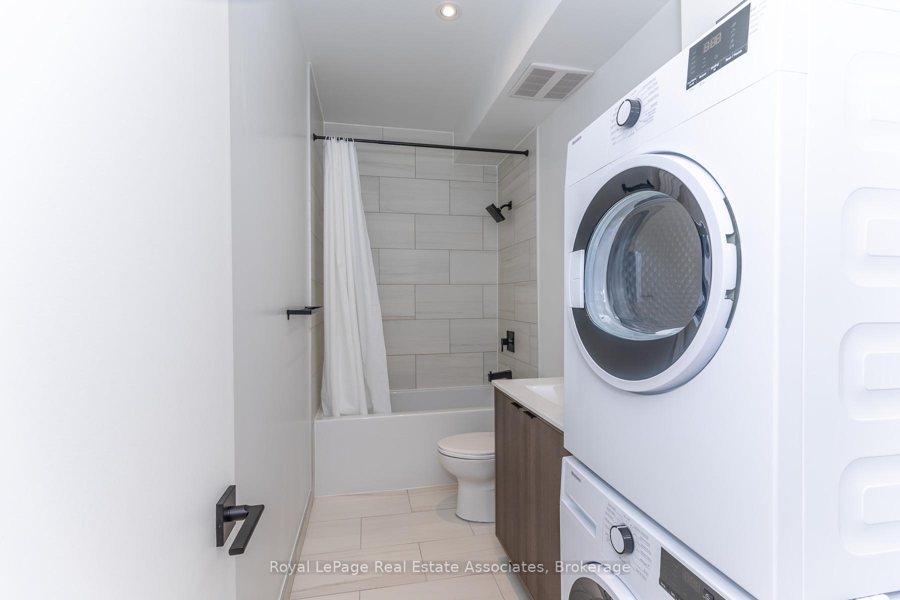 Photo 18 of Unit 204, 1000 Bathurst Street, Toronto, The Annex — HOMEH