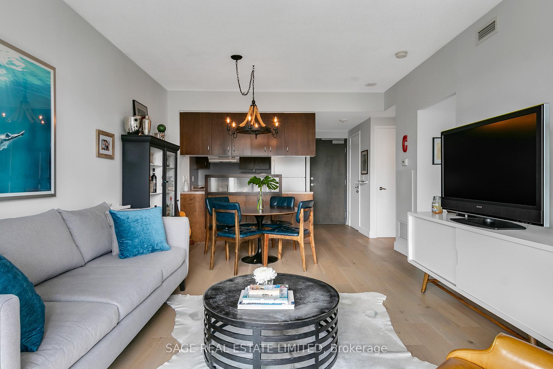 Photo 11 of Unit 1305, 285 Mutual Street, Toronto, Church-Yonge Corridor — HOMEH