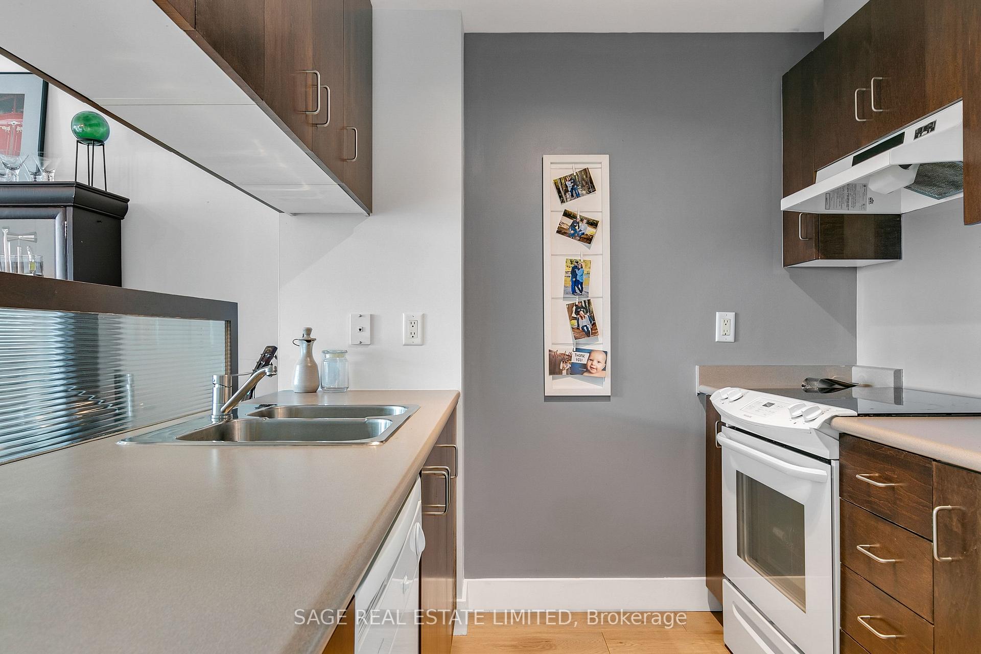 Photo 14 of Unit 1305, 285 Mutual Street, Toronto, Church-Yonge Corridor — HOMEH