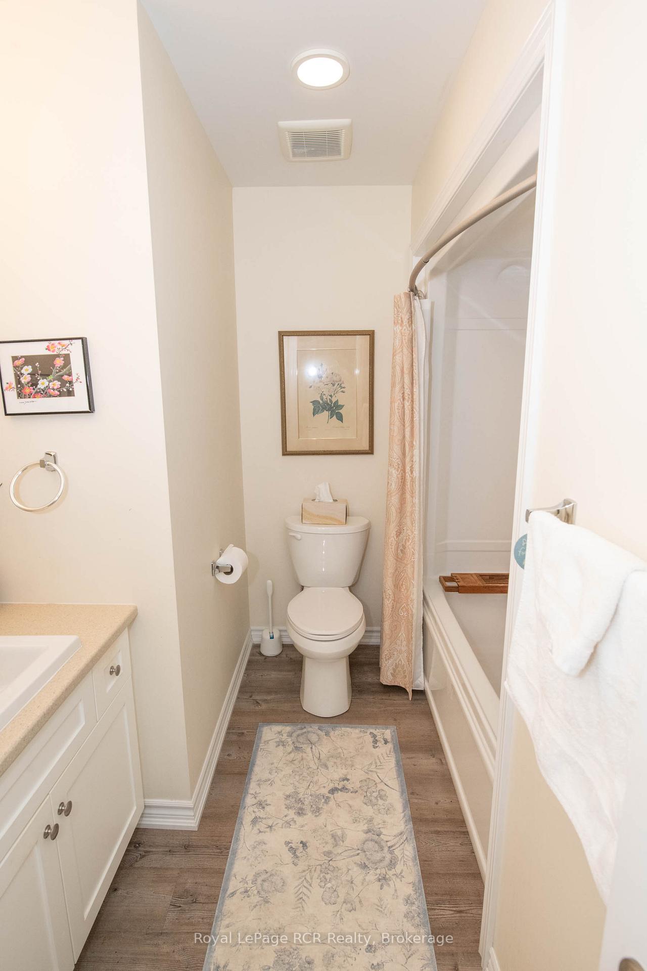 Photo 16 of 465 Wellington Street E, Wellington North, Mount Forest — HOMEH