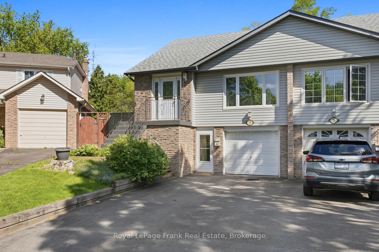 Photo 2 of 14 Beecroft Court, Whitby, Lynde Creek — HOMEH